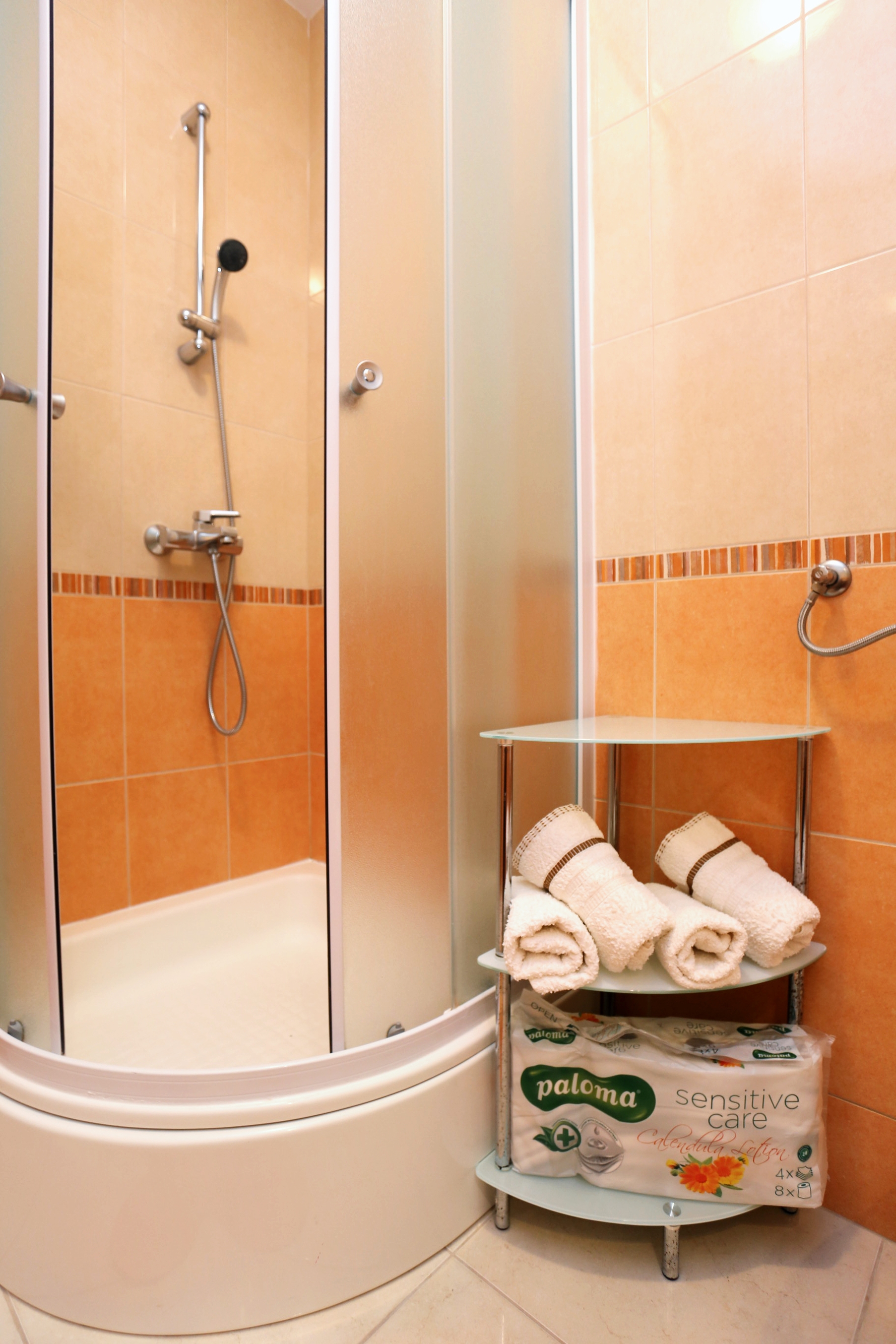 Two bedroom apartment with terrace and sea view Seget Vranjica, Trogir  A-a