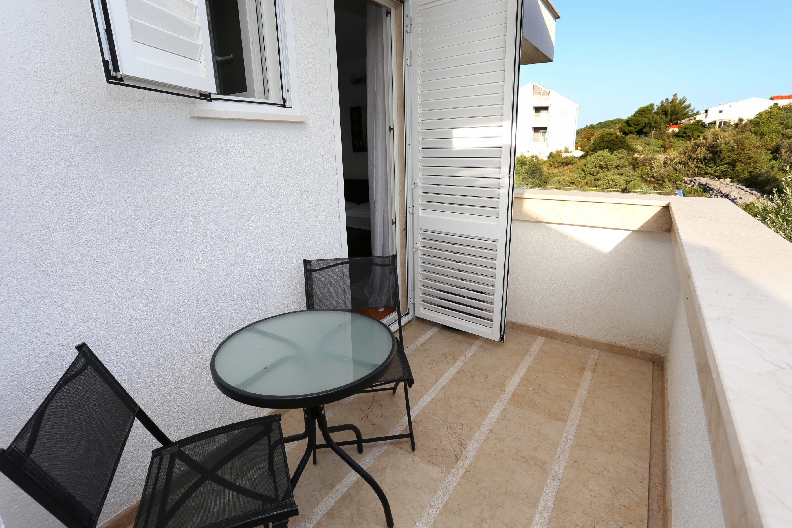 Two bedroom apartment with terrace and sea view Zečevo Rtić, Rogoznica  A-a