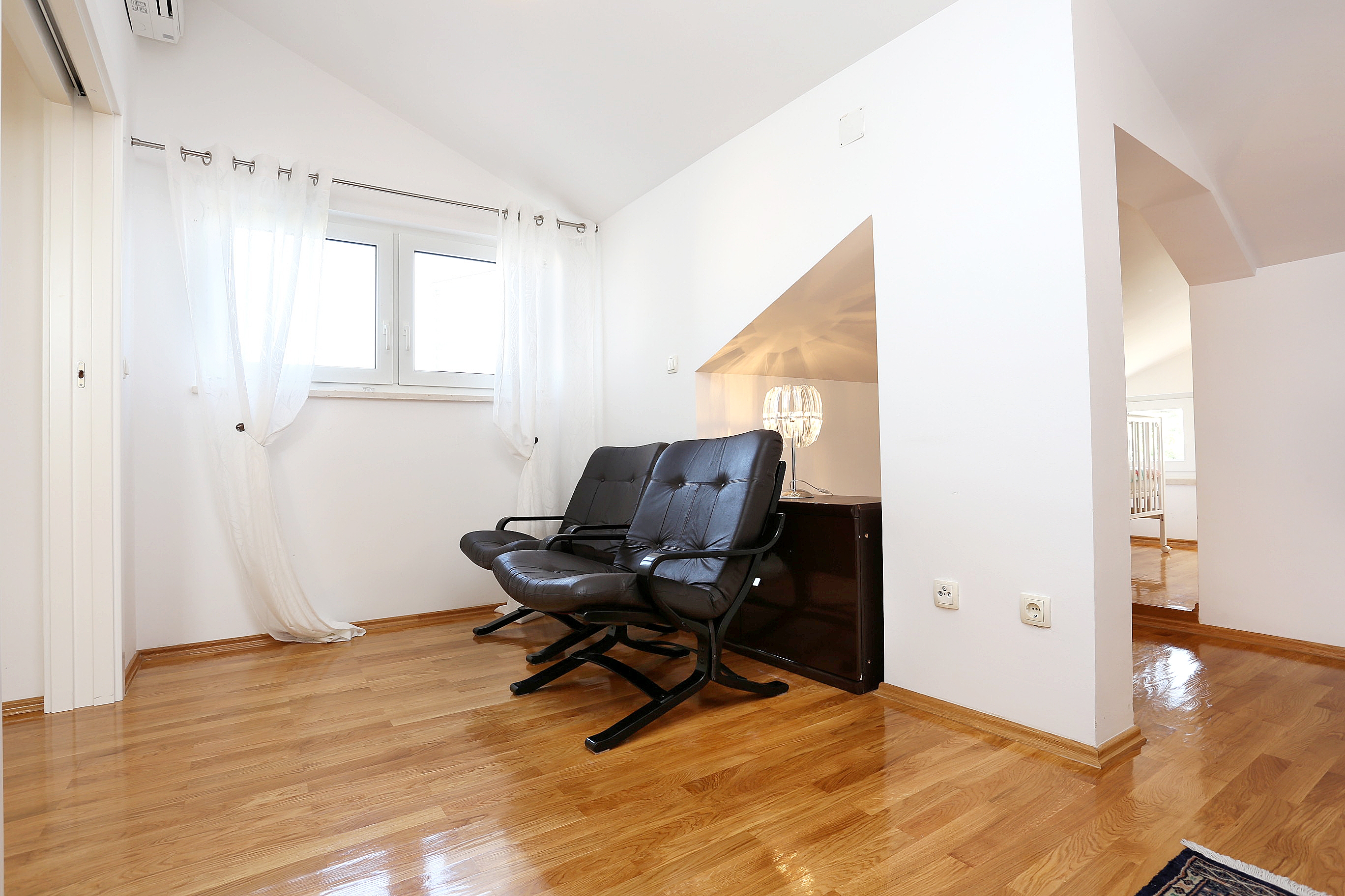 Two bedroom apartment with terrace and sea view Zečevo Rtić, Rogoznica  A-b