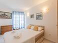 Schlafzimmer 1 Zečevo Rtić, Schlafzimmer 1 in folgender Unterkunftsart apartment, WiFi.