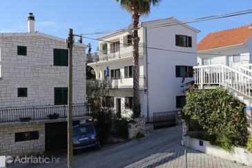 Rogoznica, Rogoznica, Hébergement 10338 - Appartement à proximité de la mer avec une plage de galets.