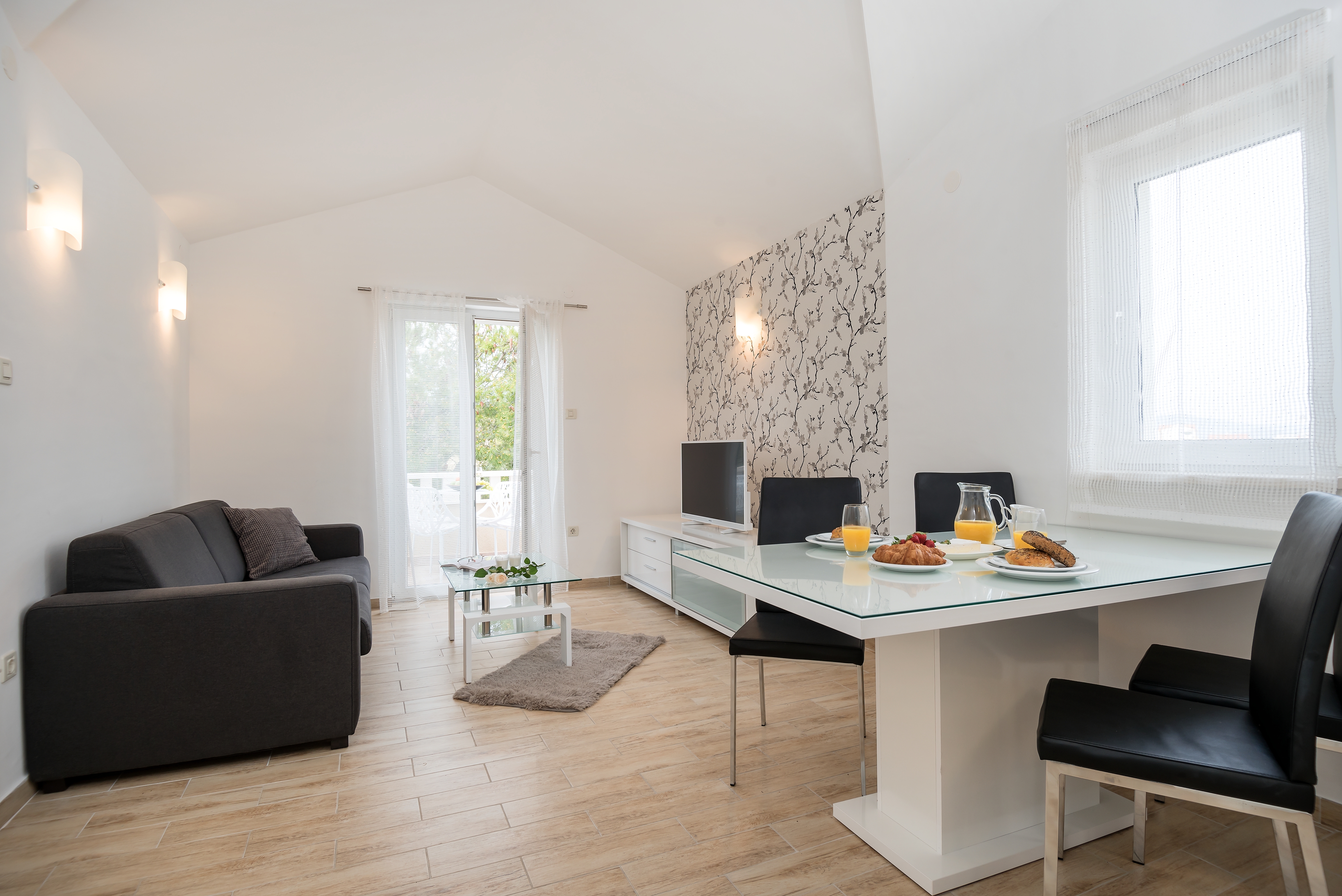 One bedroom apartment with balcony and sea view Rogoznica (A-10339-d)