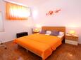 Bedroom 1 Trogir, Bedroom 1 in the apartment, WiFi.