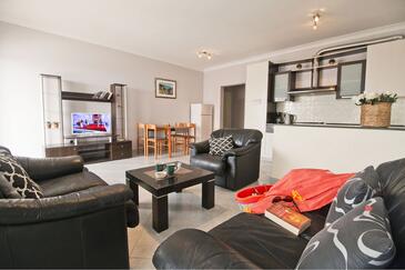 Self Catering Rentals Croatia Villas And Apartments Facilities Near A Beach Croatia24 Travel Self Catering Rentals Croatia Villas And Apartments Facilities Near A Beach Croatia24 Travel