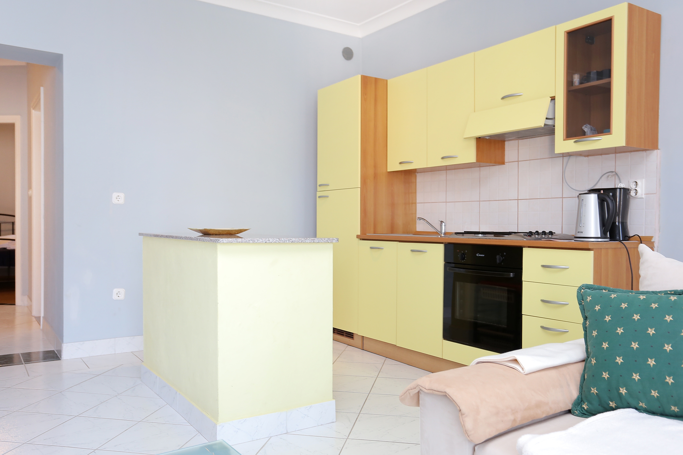 Two bedroom apartment with balcony and sea view Podstrana, Split  A-b