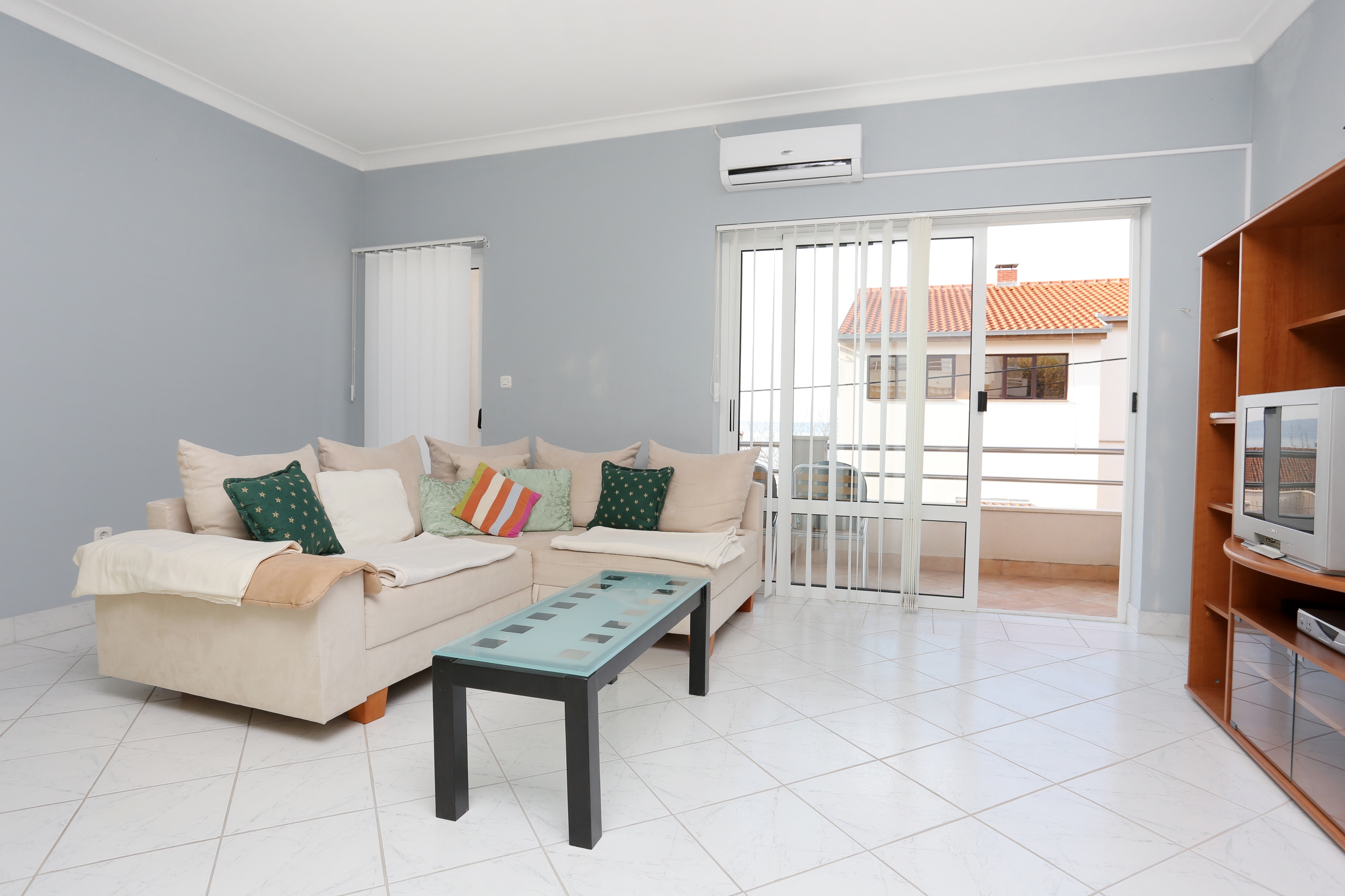 Two bedroom apartment with balcony and sea view Podstrana, Split  A-b
