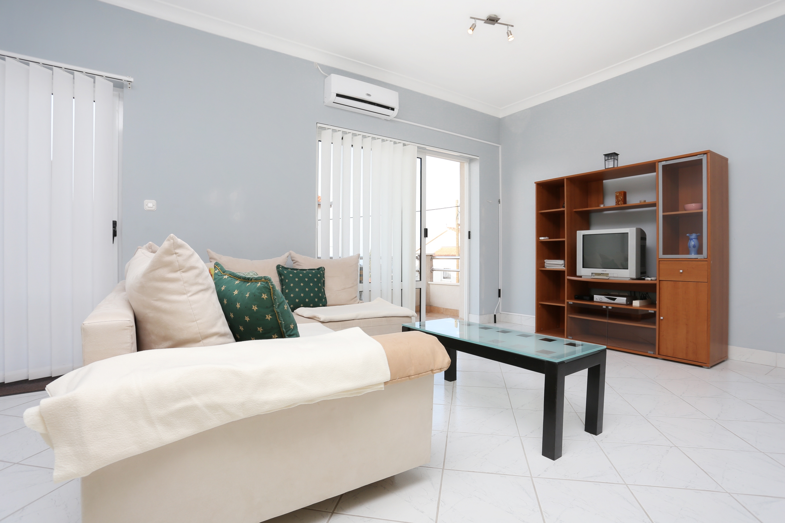 Two bedroom apartment with balcony and sea view Podstrana, Split  A-b