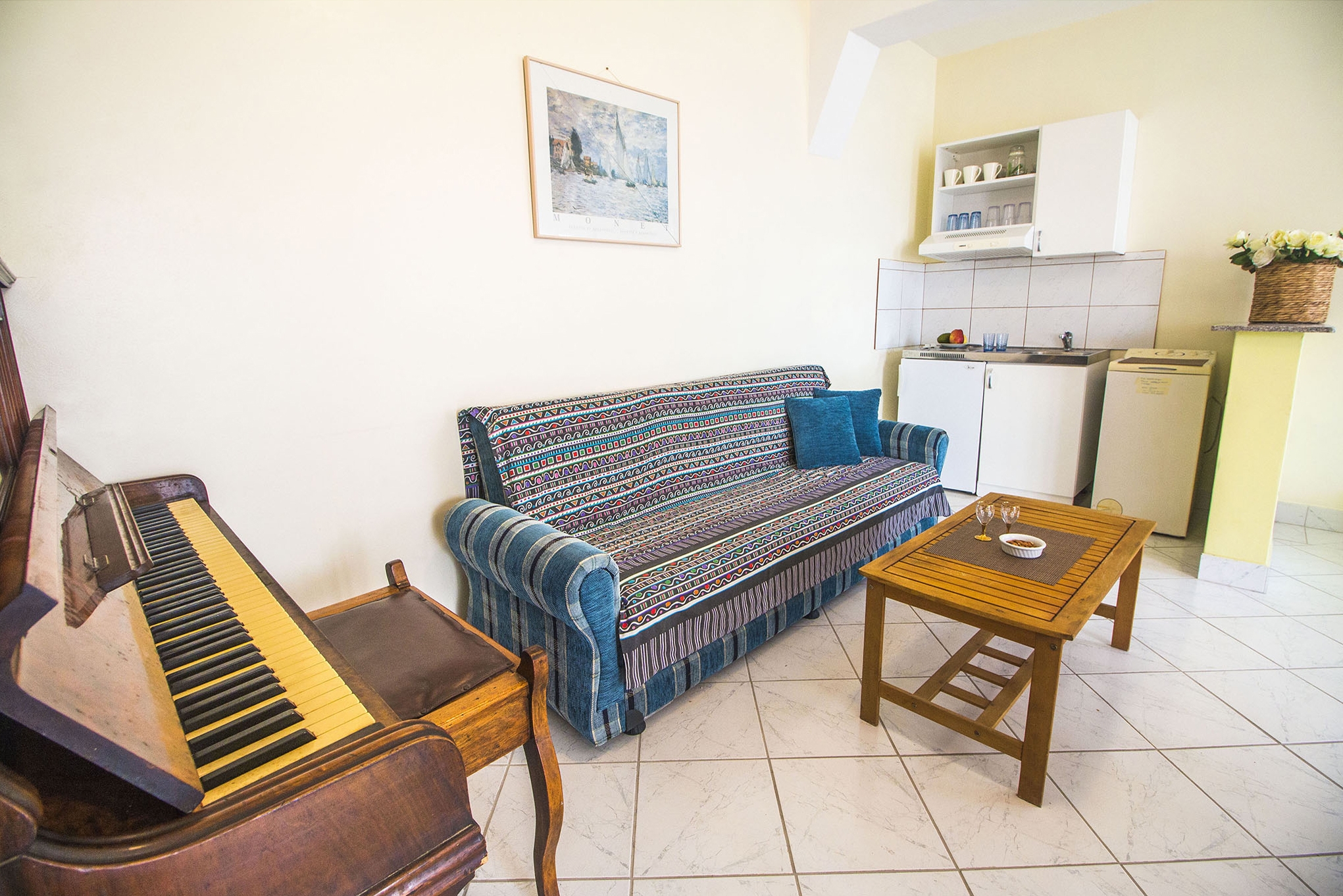 Studio flat with terrace Podstrana, Split  AS-a