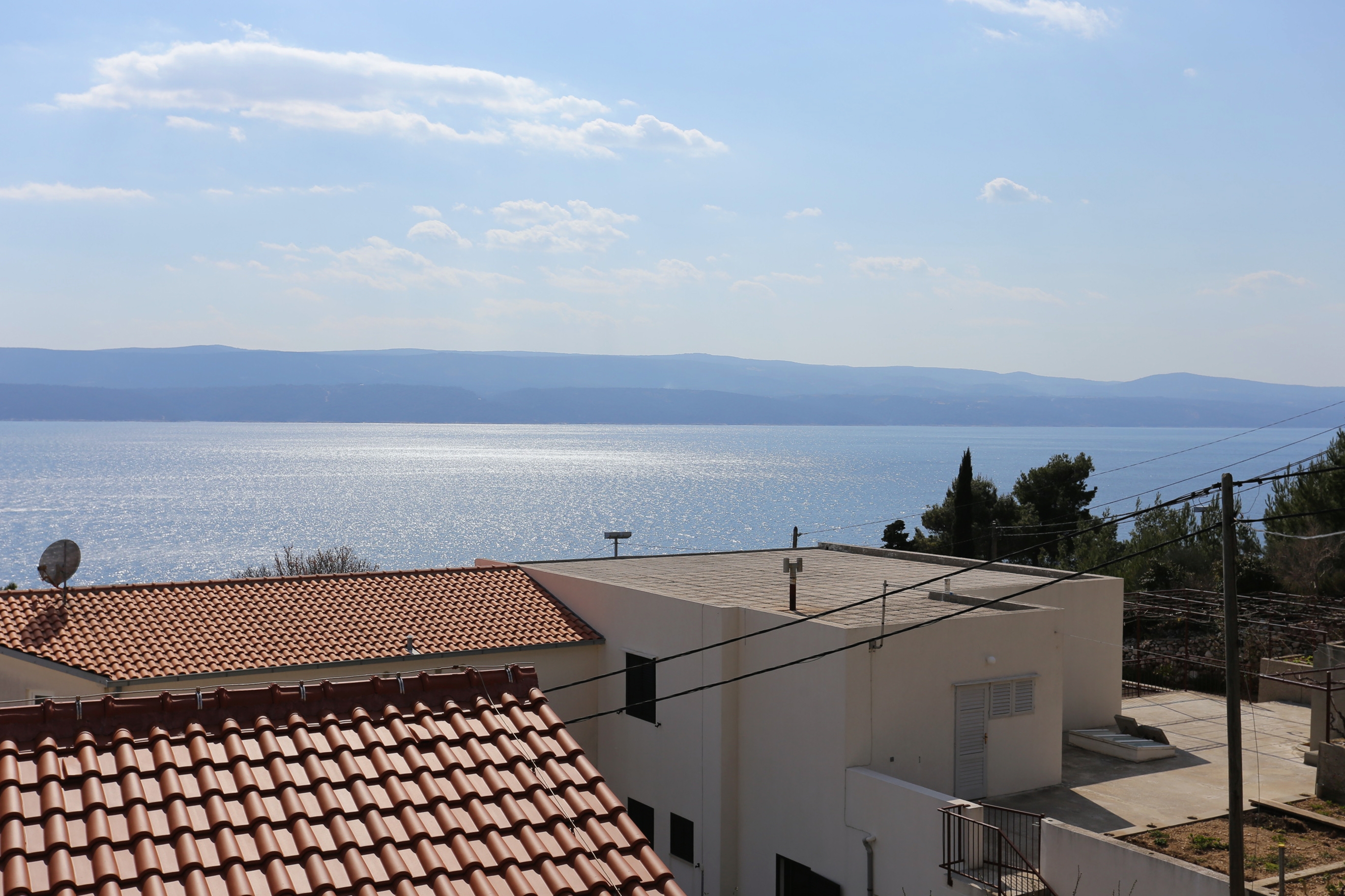 Three bedroom apartment with balcony and sea view Lokva Rogoznica, Omiš  A-a