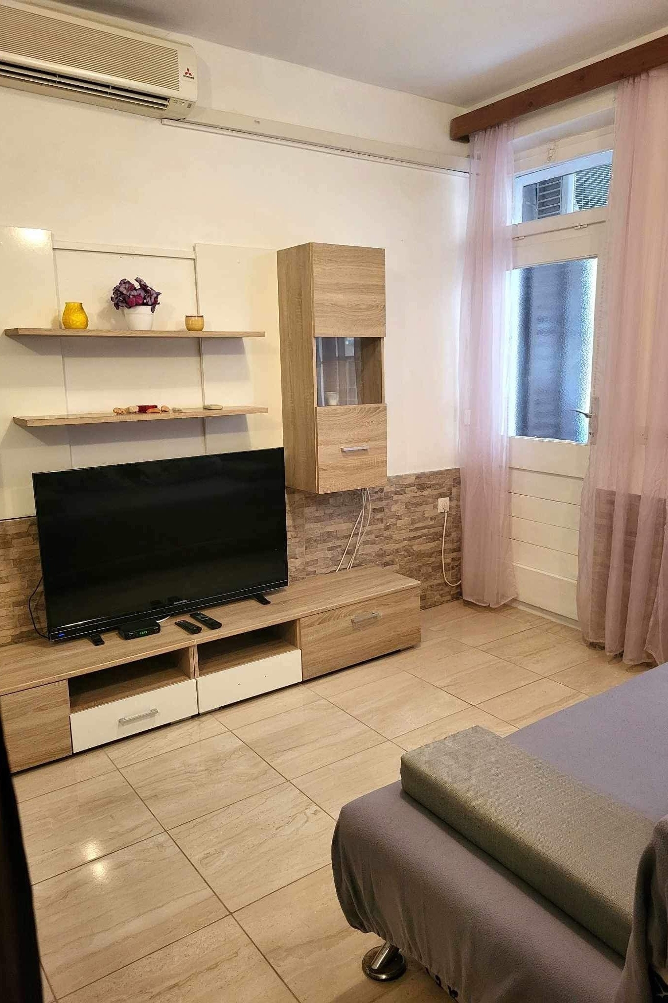 Three bedroom house near beach Drašnice, Makarska (K-10359)