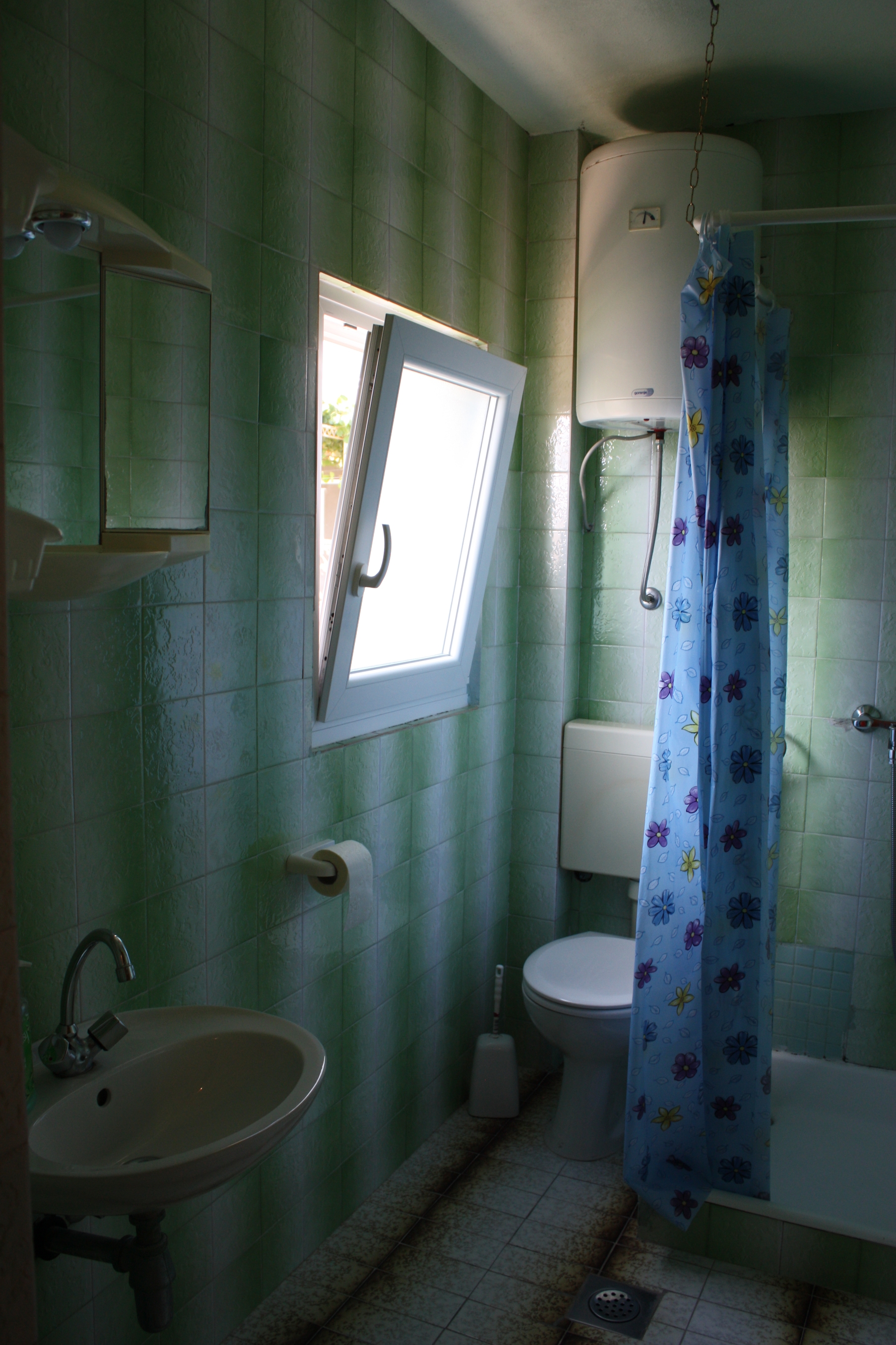 Four bedroom apartment with terrace and sea view Stanići, Omiš  A-a