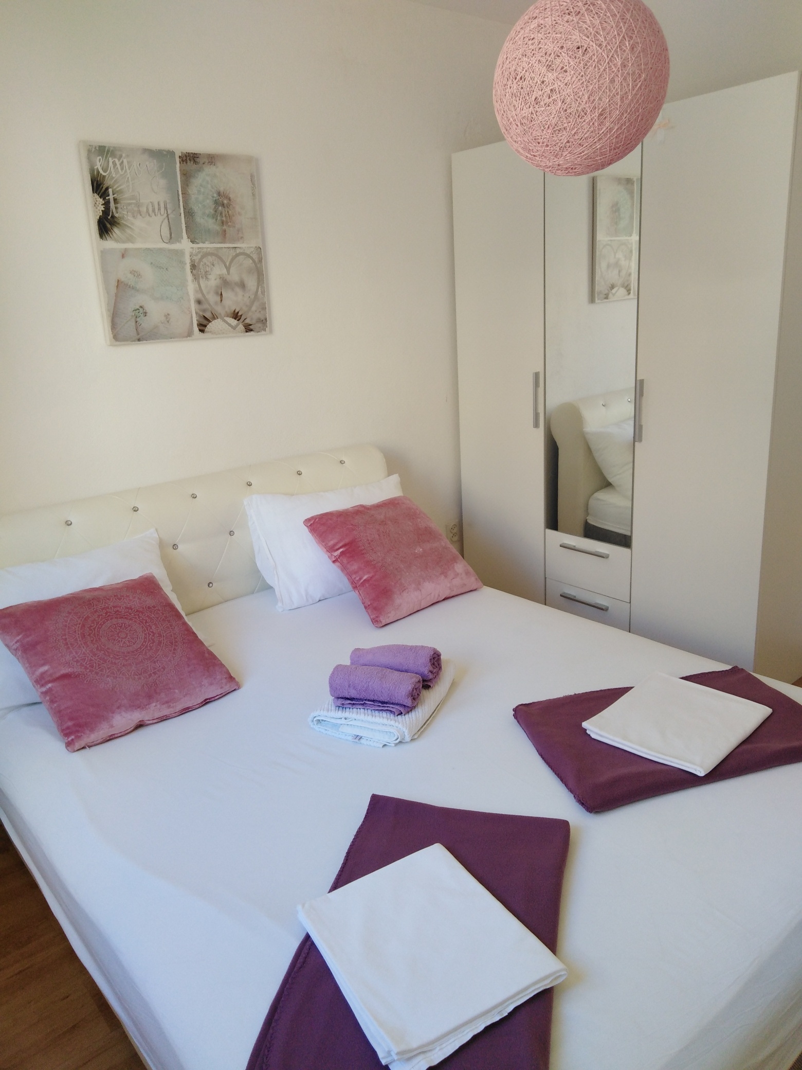 Four bedroom apartment with terrace and sea view Stanići, Omiš  A-a
