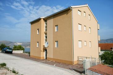 Objekt Mastrinka, Čiovo, Objekt 10364 - Apartmaji s prodnato plažo.