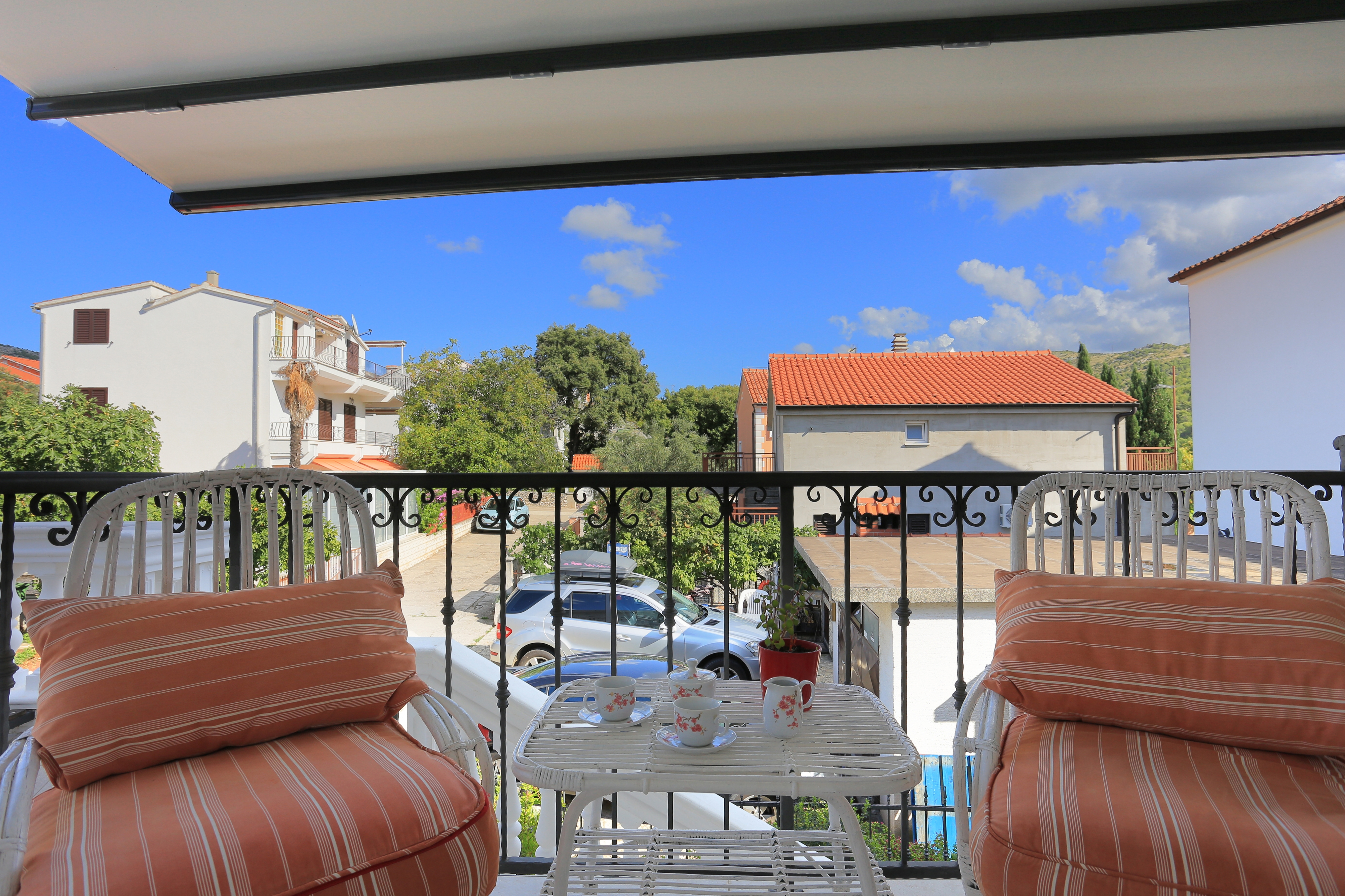 Two bedroom apartment near beach Grebaštica, Šibenik  A-a