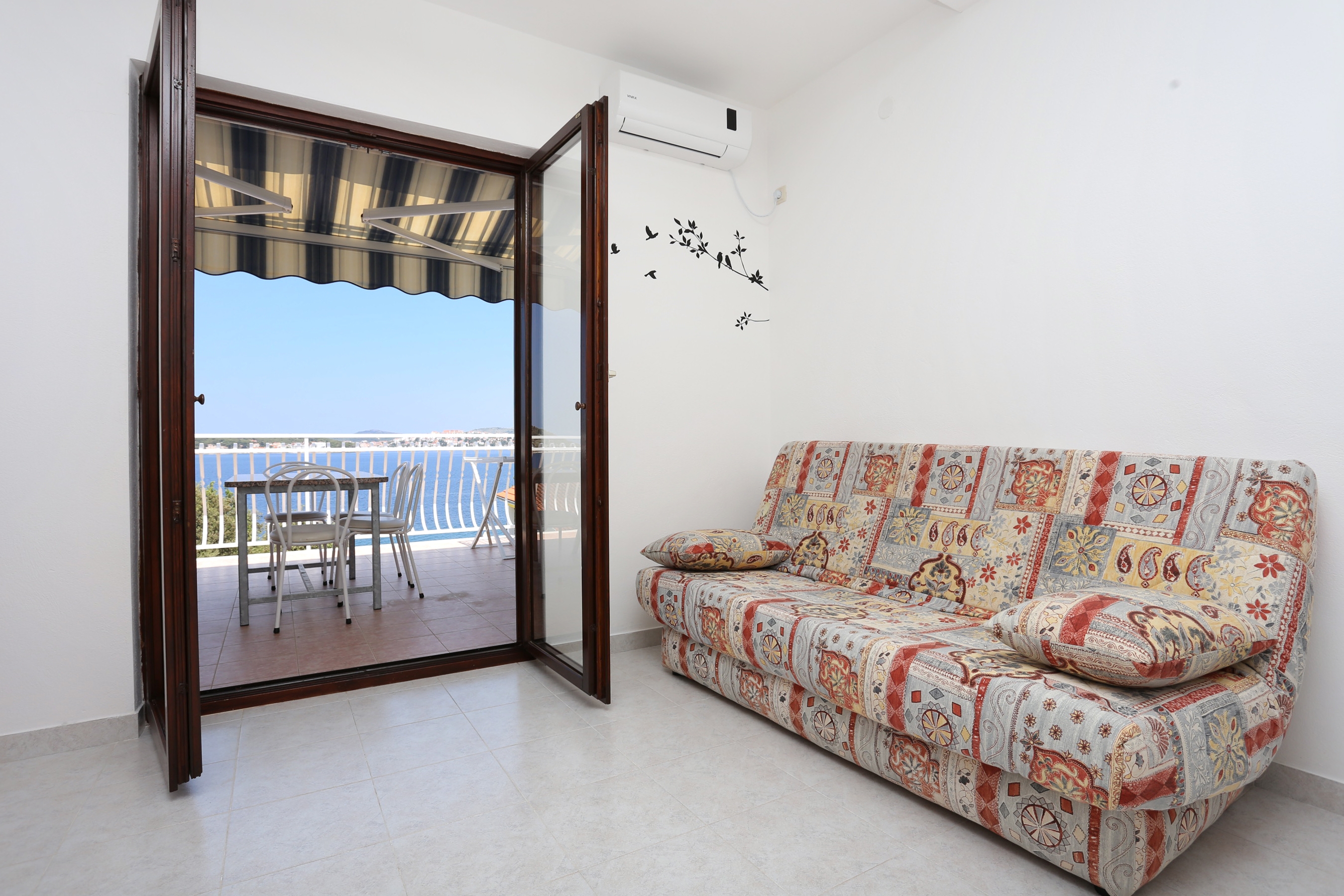 One bedroom apartment near beach Ražanj, Rogoznica (A-10373-b)