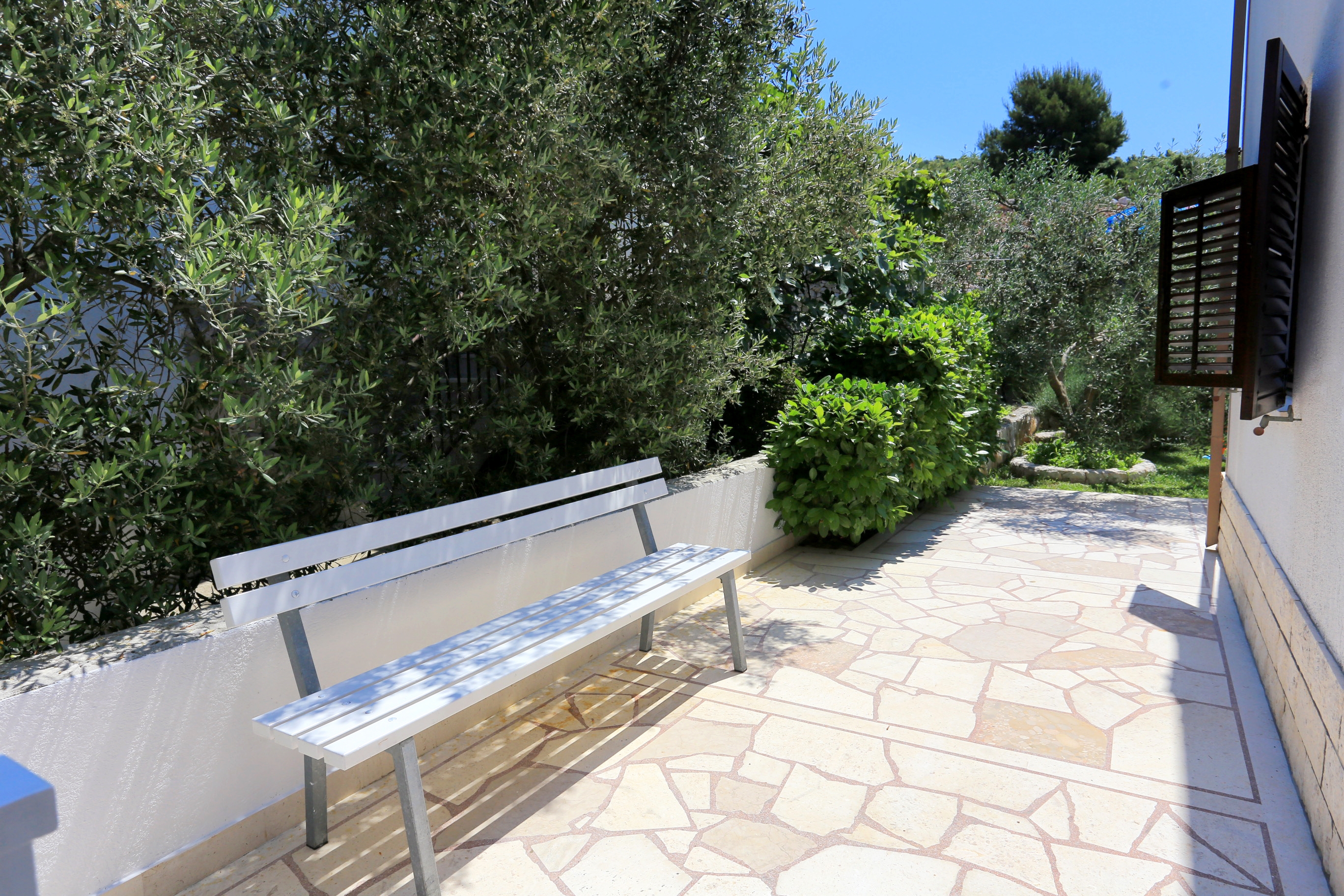 One bedroom apartment near beach Ražanj, Rogoznica  A-b