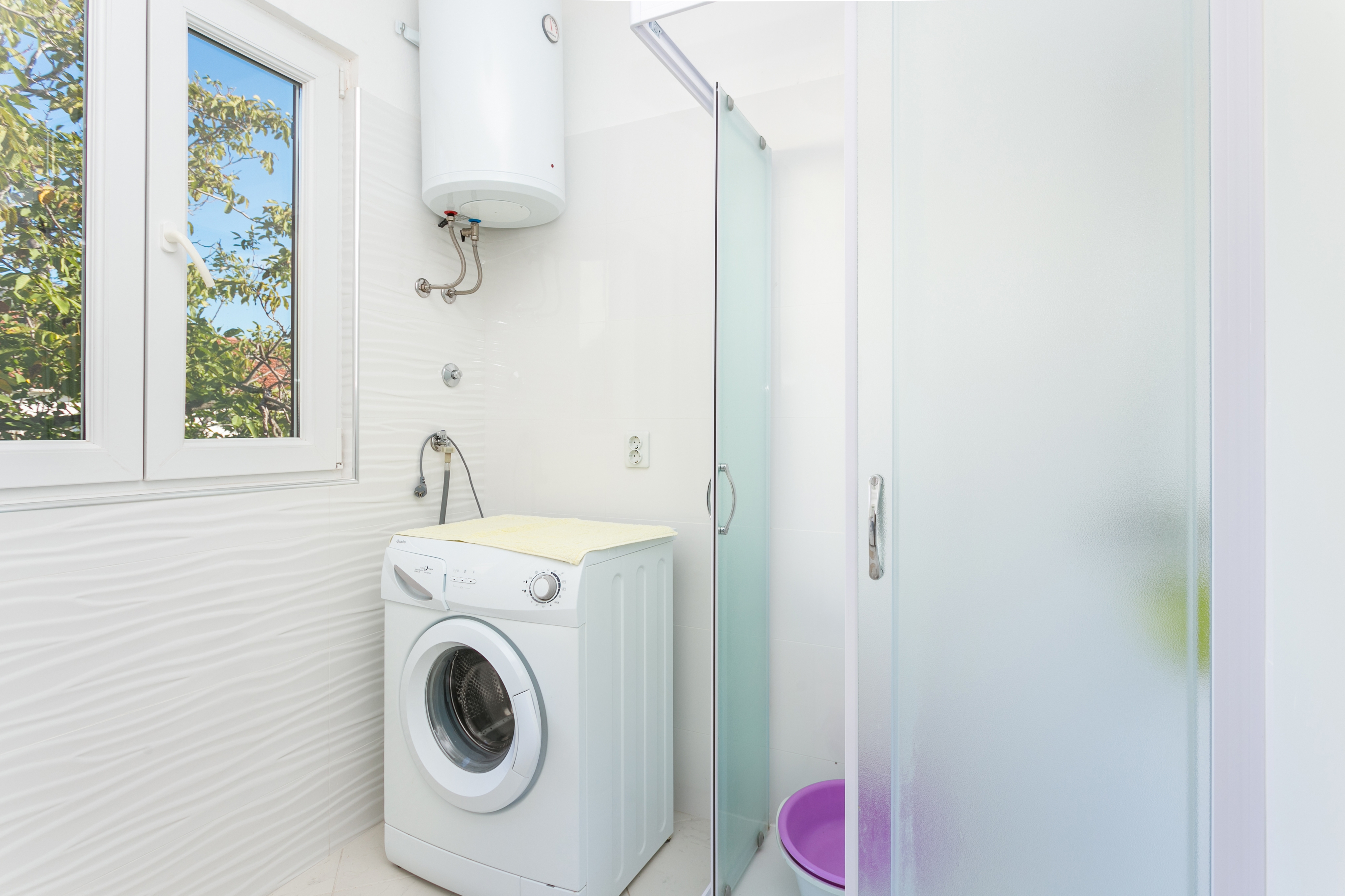Two bedroom apartment with terrace and sea view Seget Vranjica, Trogir  A-a