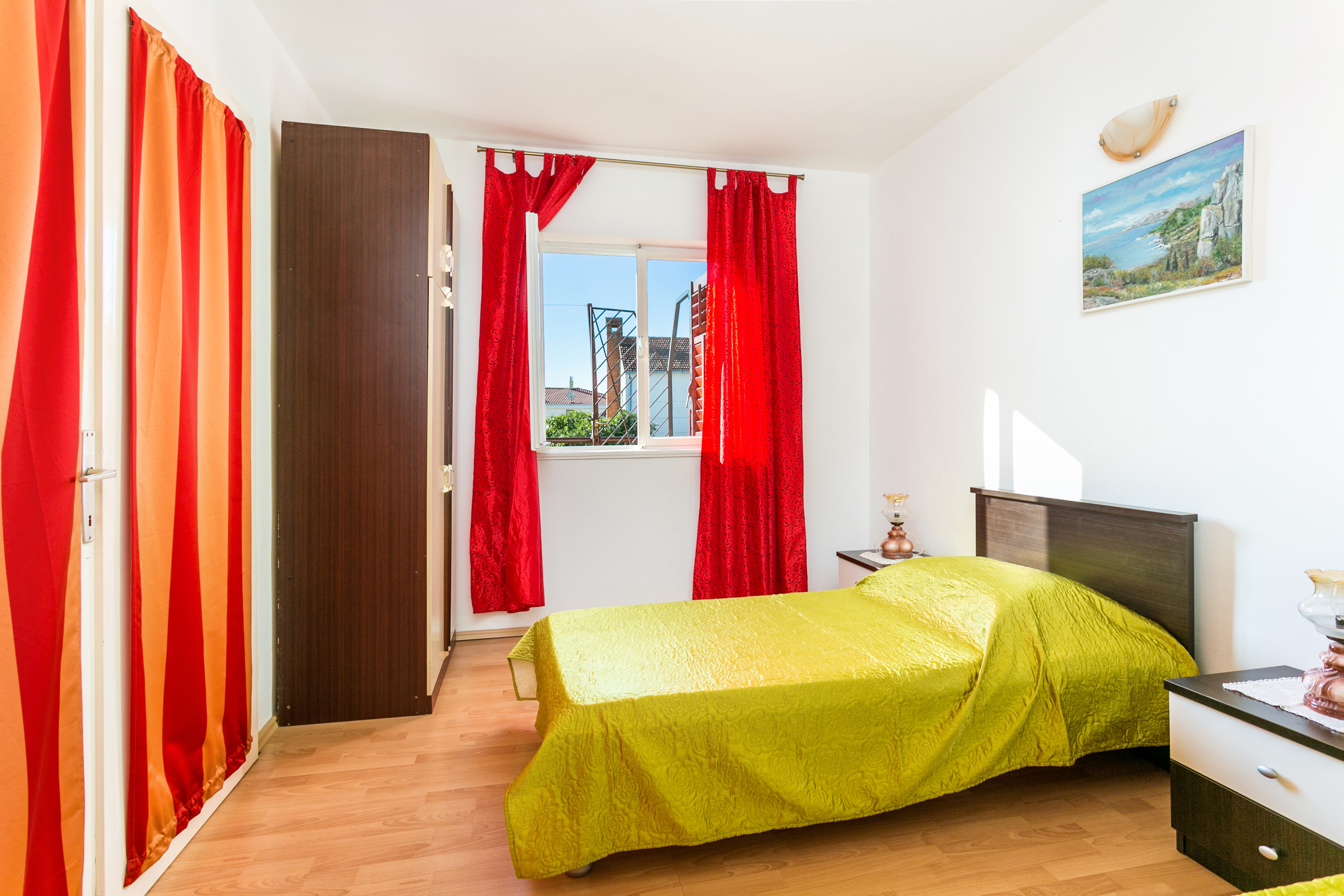 Two bedroom apartment with terrace and sea view Seget Vranjica, Trogir  A-a