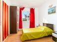 Ložnice 2 Seget Vranjica, Ložnice 2 v ubytování typu apartment, domácí mazlíčci povoleni a WiFi.