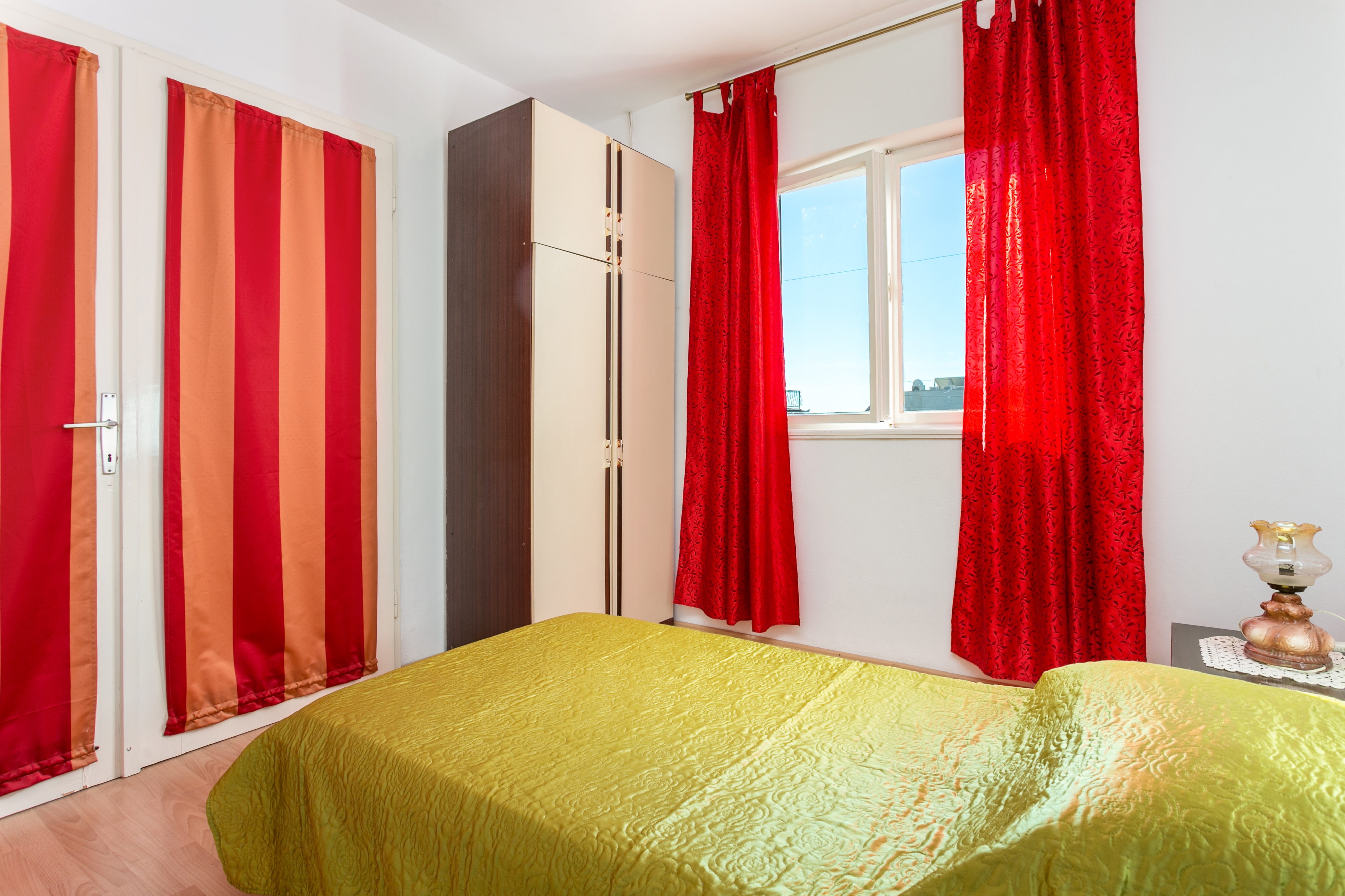 Two bedroom apartment with terrace and sea view Seget Vranjica, Trogir  A-a