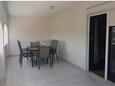 Terasa 1 Lopar, Terasa 1 u smještaju tipa apartment, WiFi.