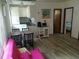 Dining room Poreč, Dining room in the apartment, (pet friendly) and WiFi.