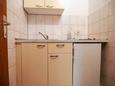 Baška Voda, Kitchen in the studio-apartment, WiFi.