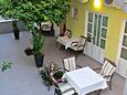 Shared terrace Baška Voda, Shared terrace in the studio-apartment, WiFi.