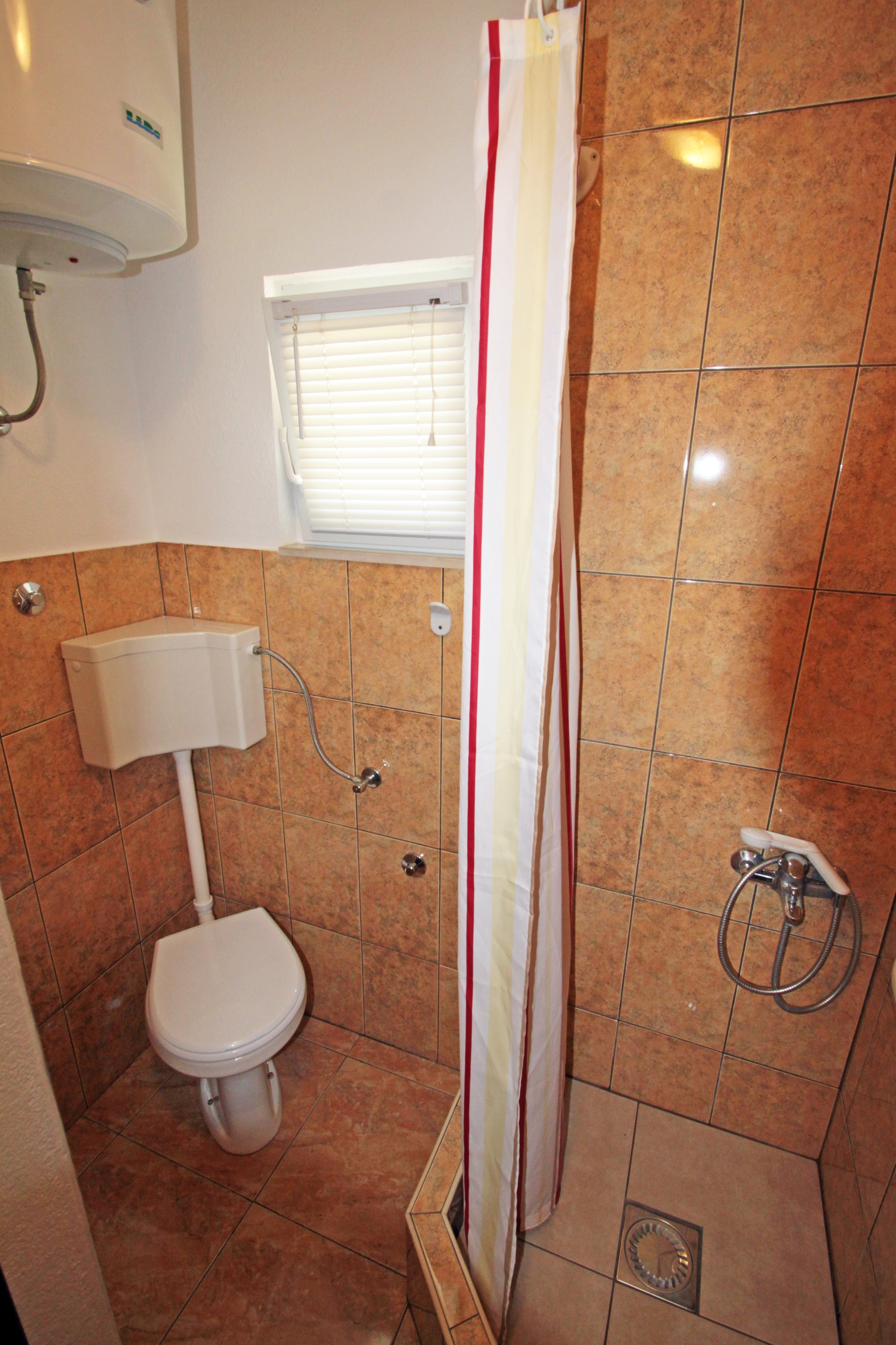 Two bedroom apartment with terrace and sea view Vinjerac, Zadar  A-a