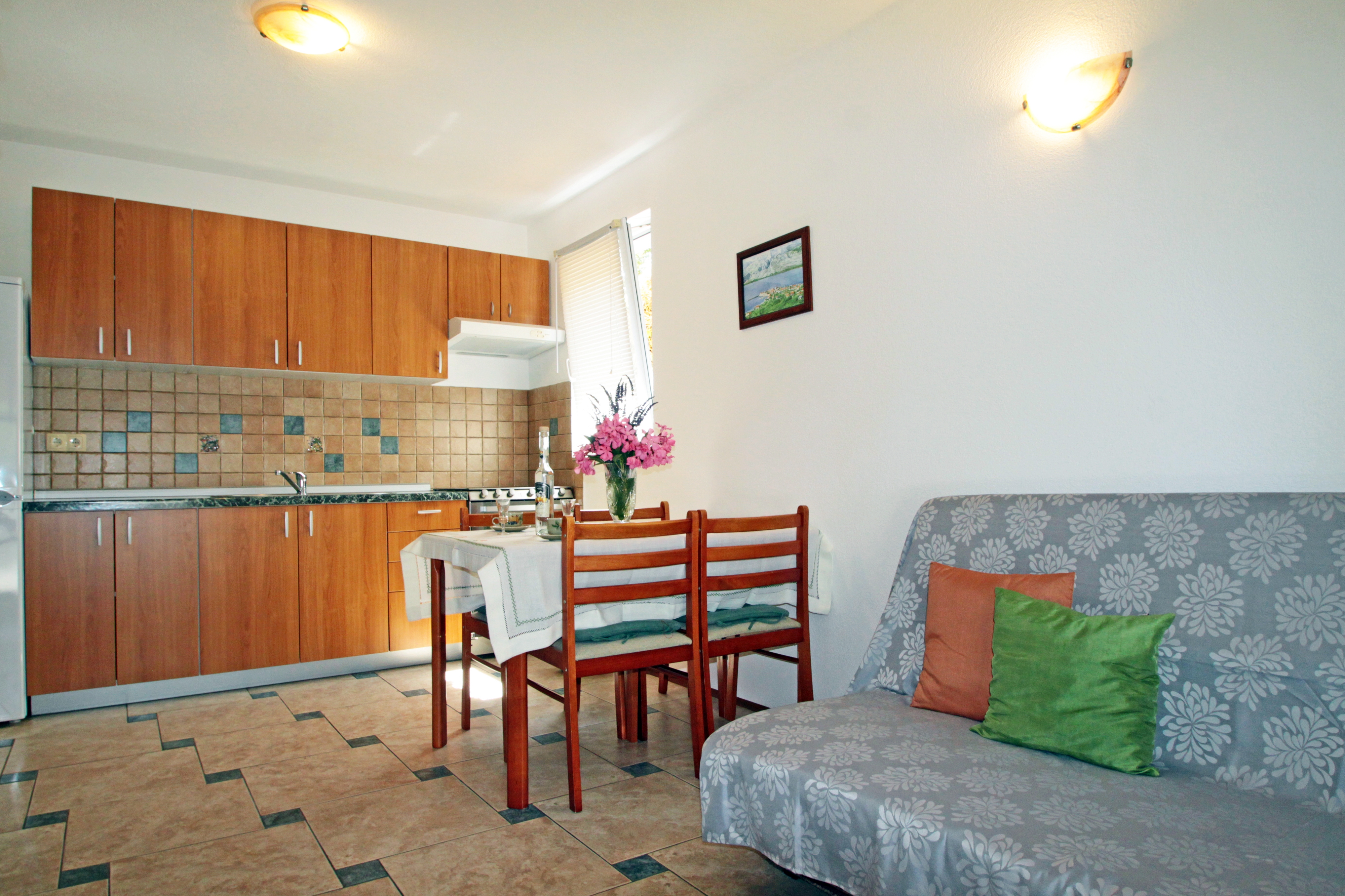 Two bedroom apartment with terrace and sea view Vinjerac, Zadar (A-10413-a)