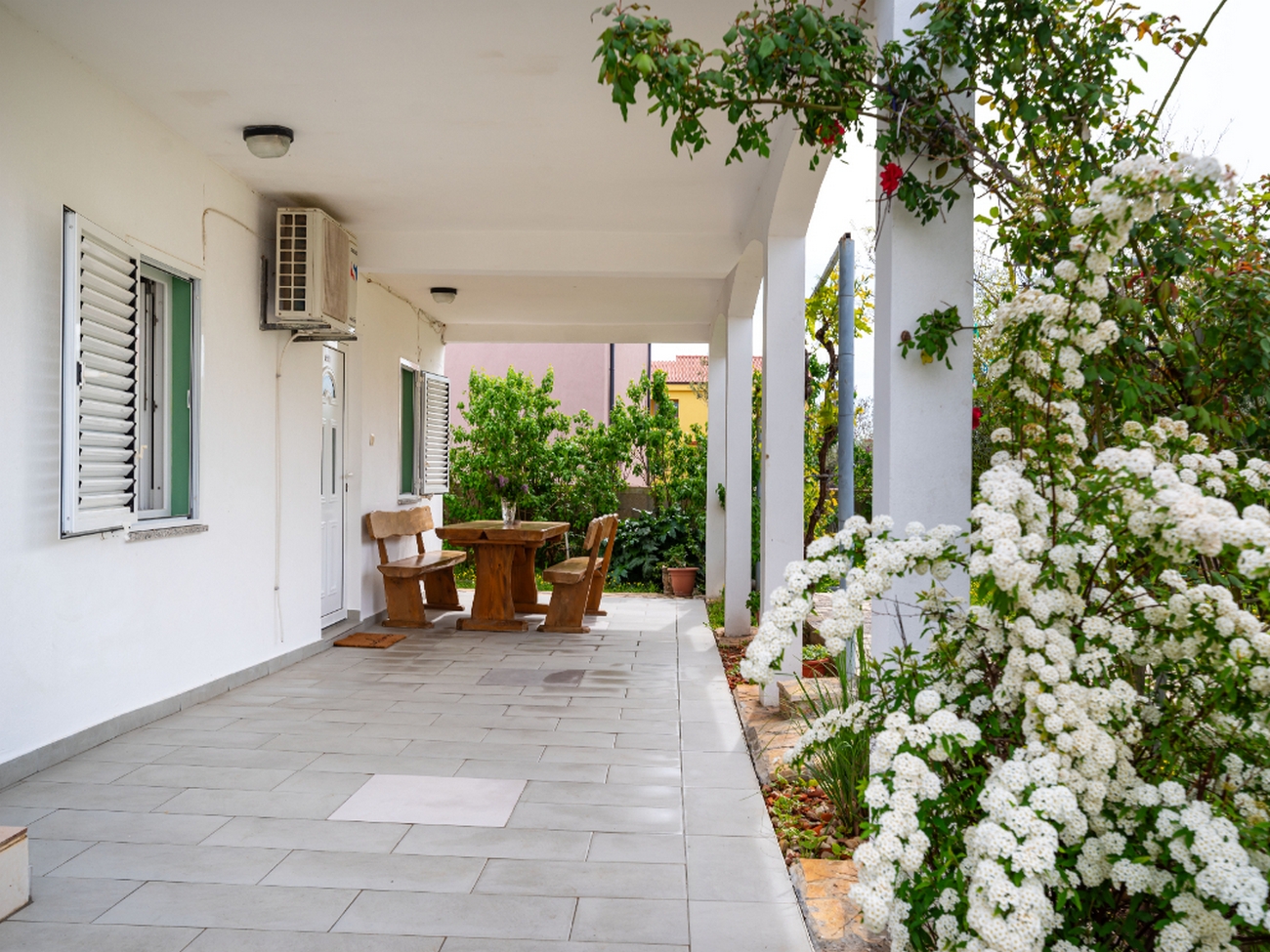 Three bedroom apartment with terrace Nin, Zadar  A-a