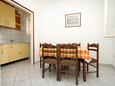 Dining room Novalja, Dining room in the apartment, WiFi.
