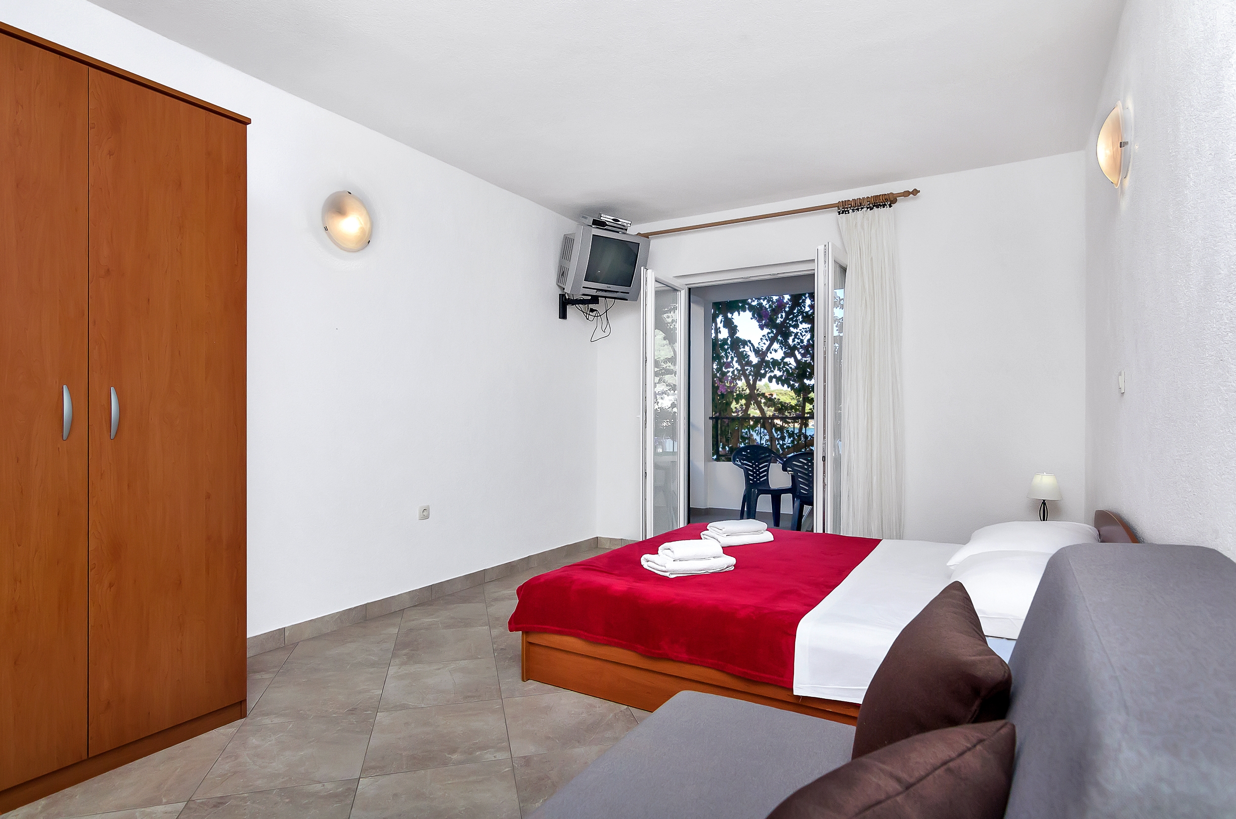 Top Hvar Pokrivenik Top Hvar Pokrivenik