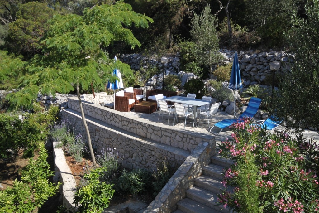 Room with balcony and sea view Mali Lošinj, Lošinj  S-a