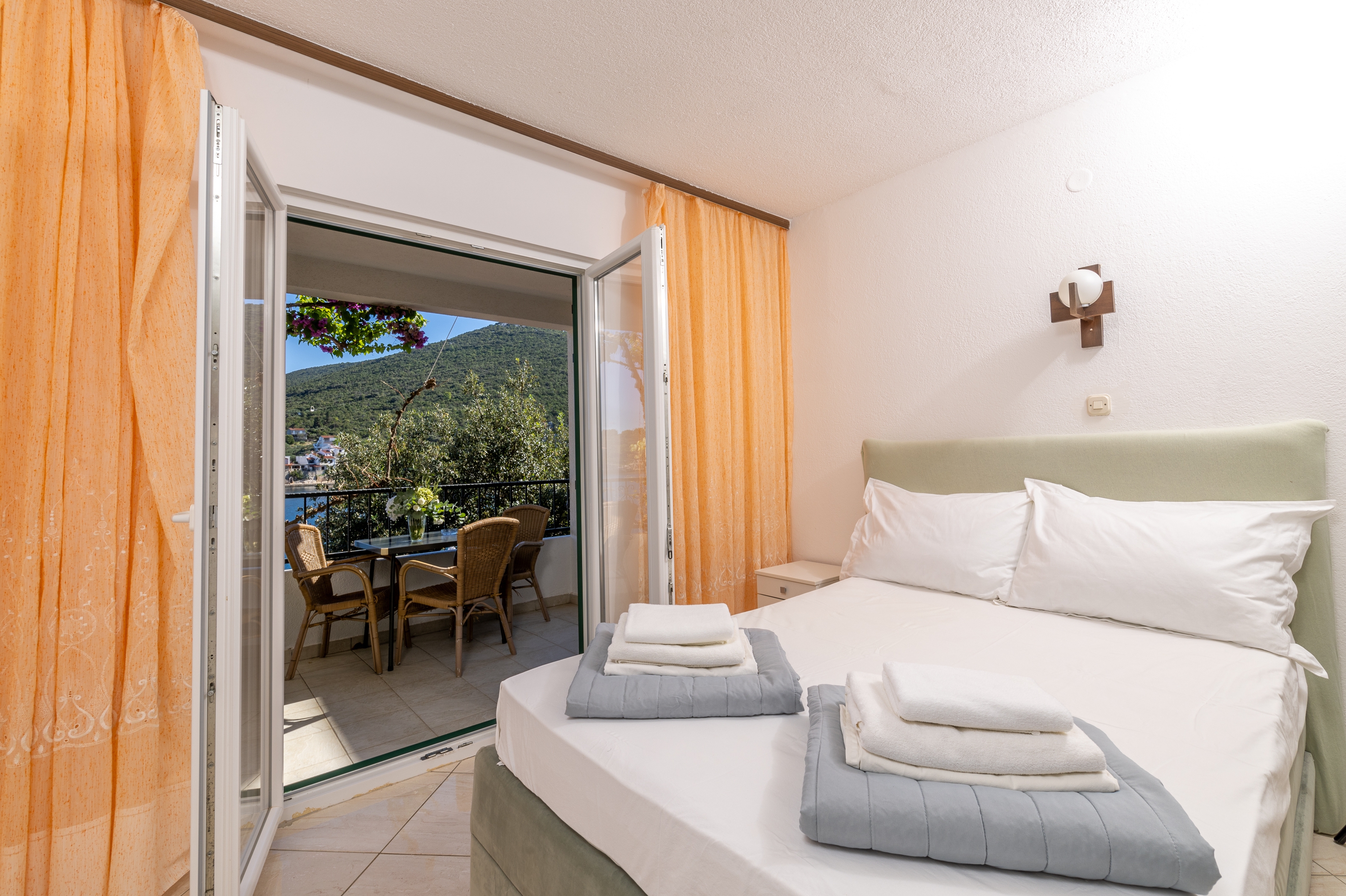 Top Hvar Pokrivenik Top Hvar Pokrivenik