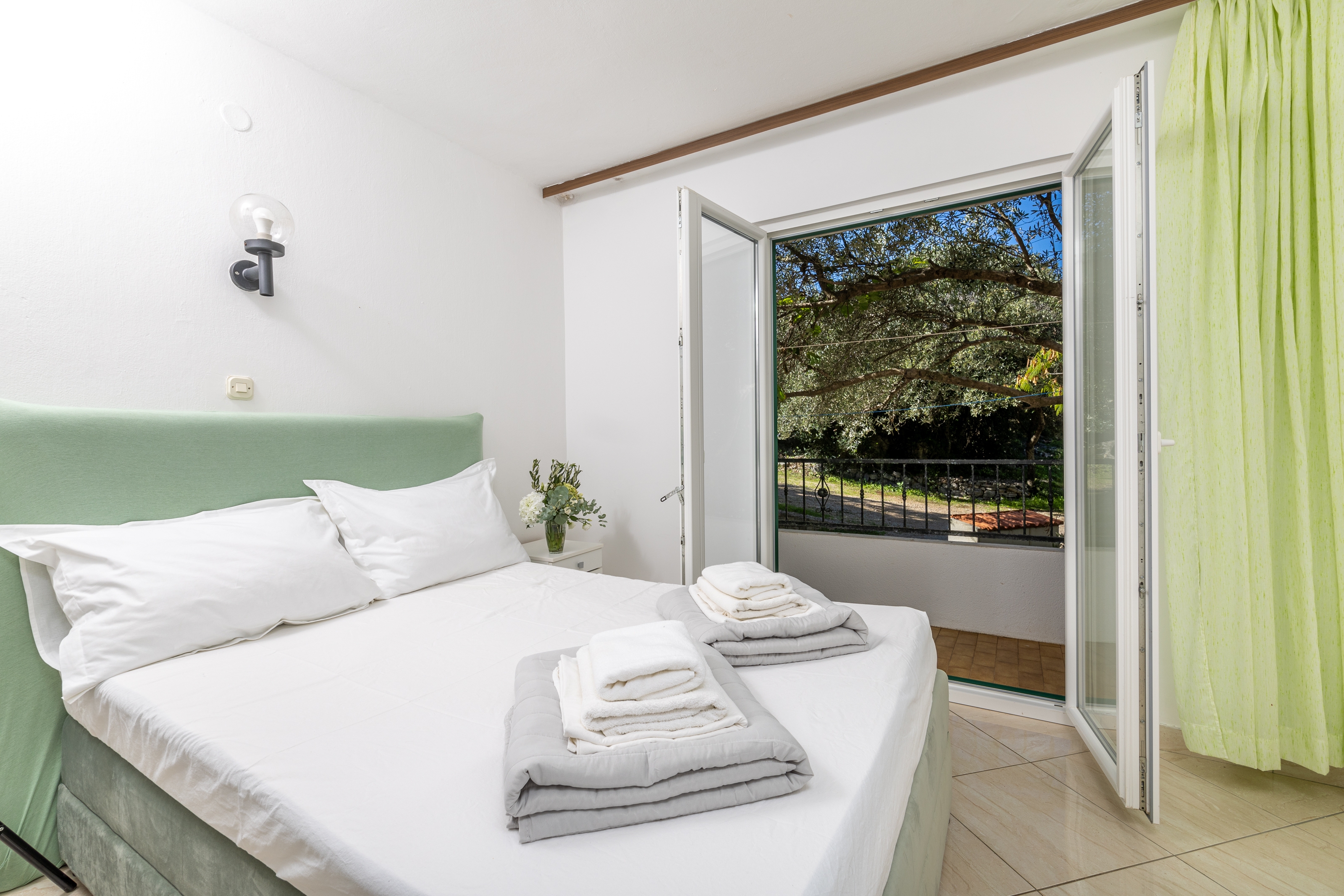 Top Hvar Pokrivenik Top Hvar Pokrivenik