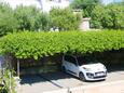 Parking lot Jakišnica, Pag, Parking lot 10428 - Apartments near sea with pebble beach.