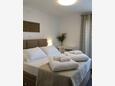 Bedroom 1 Mudri Dolac, Bedroom 1 in the apartment, air condition available and WiFi.