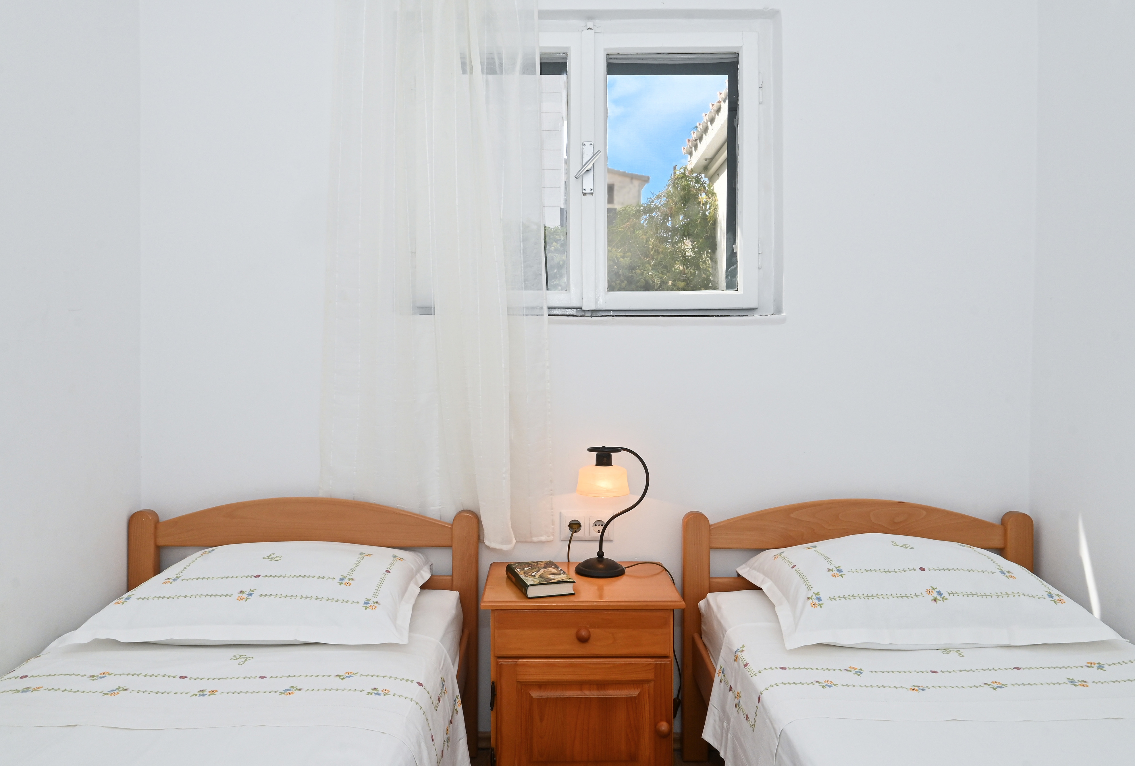 Two bedroom apartment with terrace Seget Vranjica, Trogir  A-a