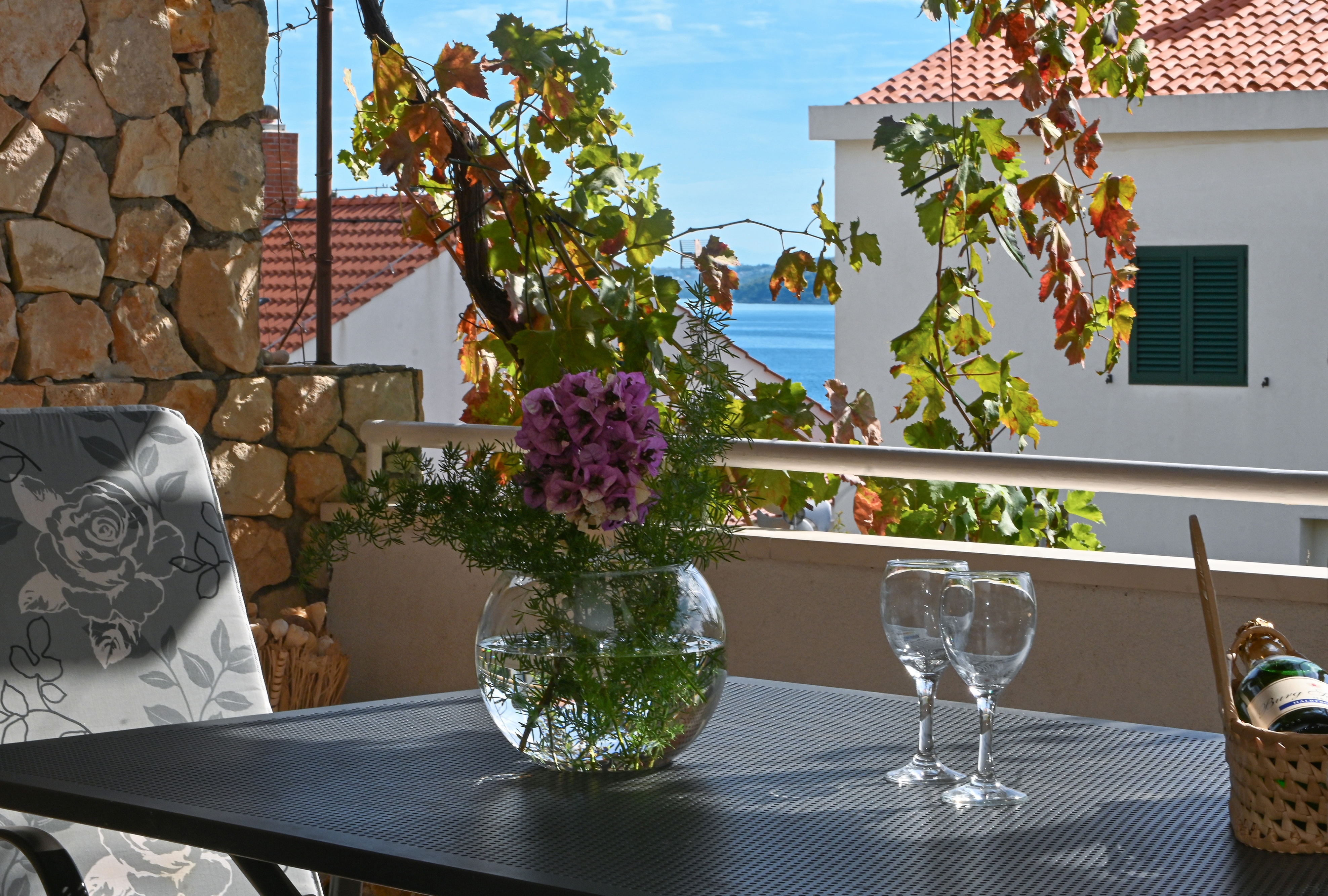 Two bedroom apartment with terrace Seget Vranjica, Trogir (A-10438-a)