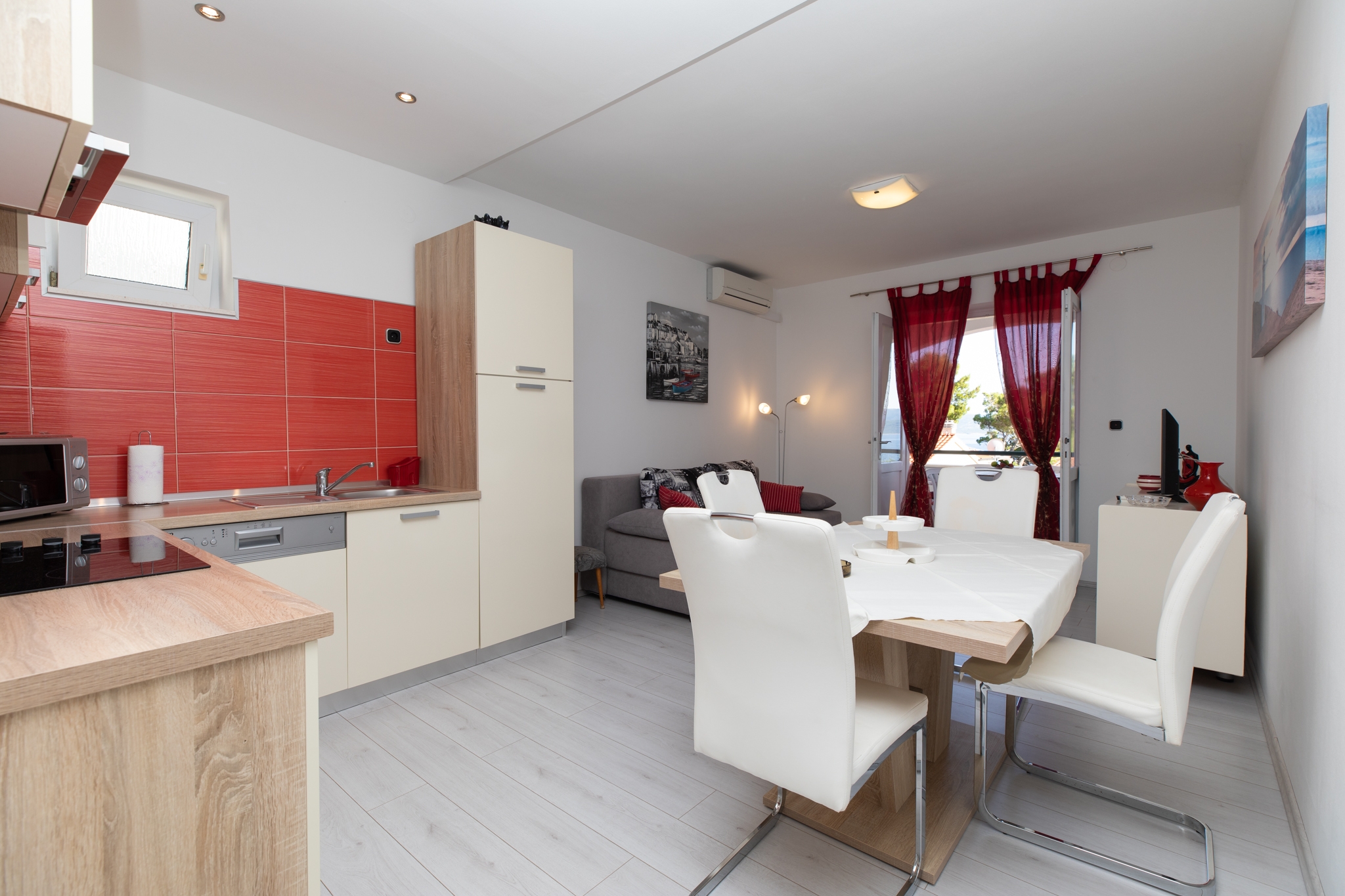 Two bedroom apartment with terrace and sea view Medići, Omiš  A-d