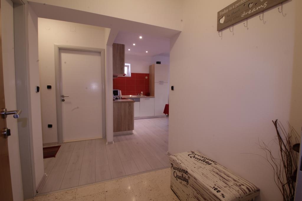 Two bedroom apartment with terrace and sea view Medići, Omiš  A-d