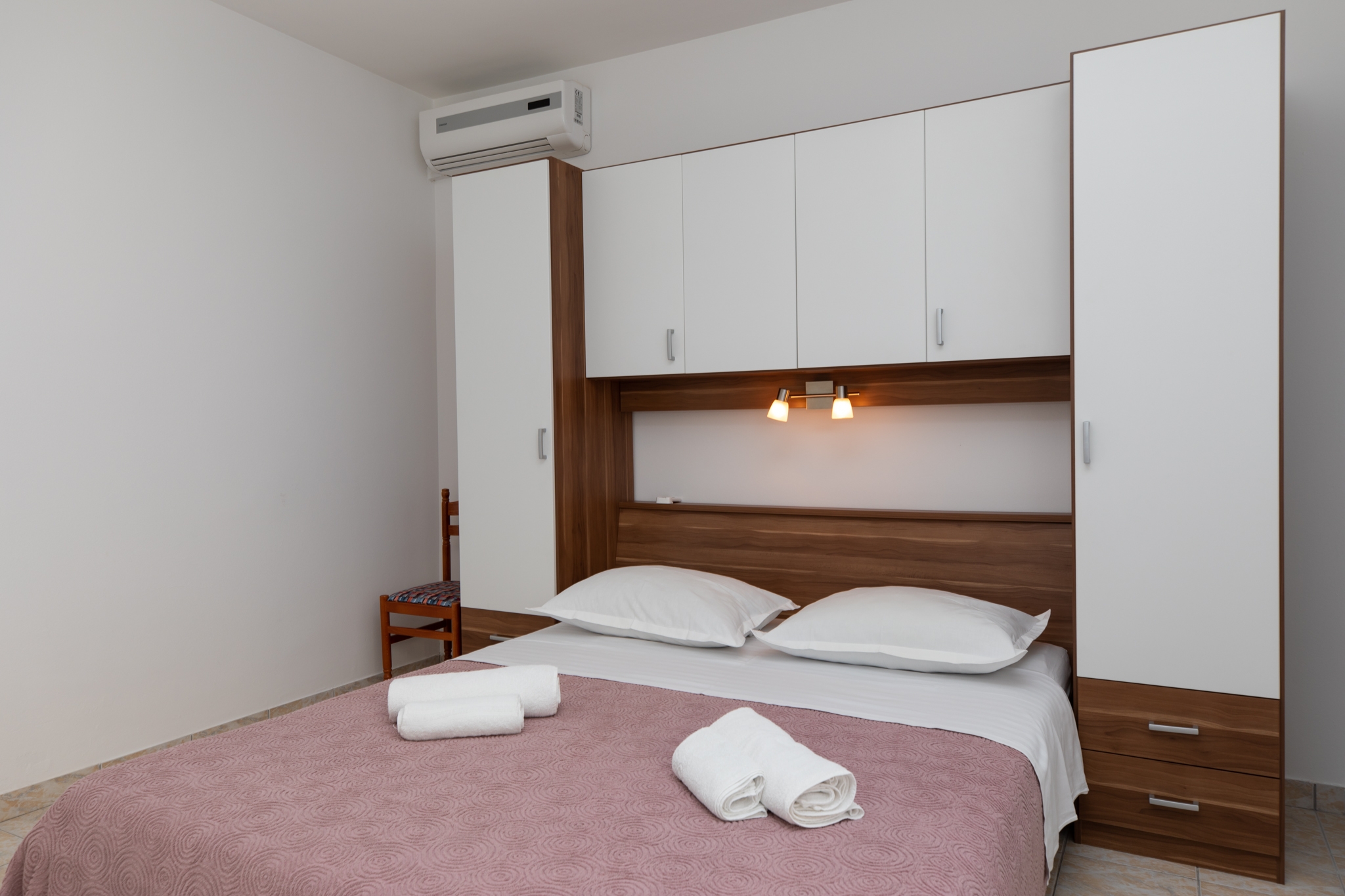 Two bedroom apartment with terrace and sea view Medići, Omiš  A-e
