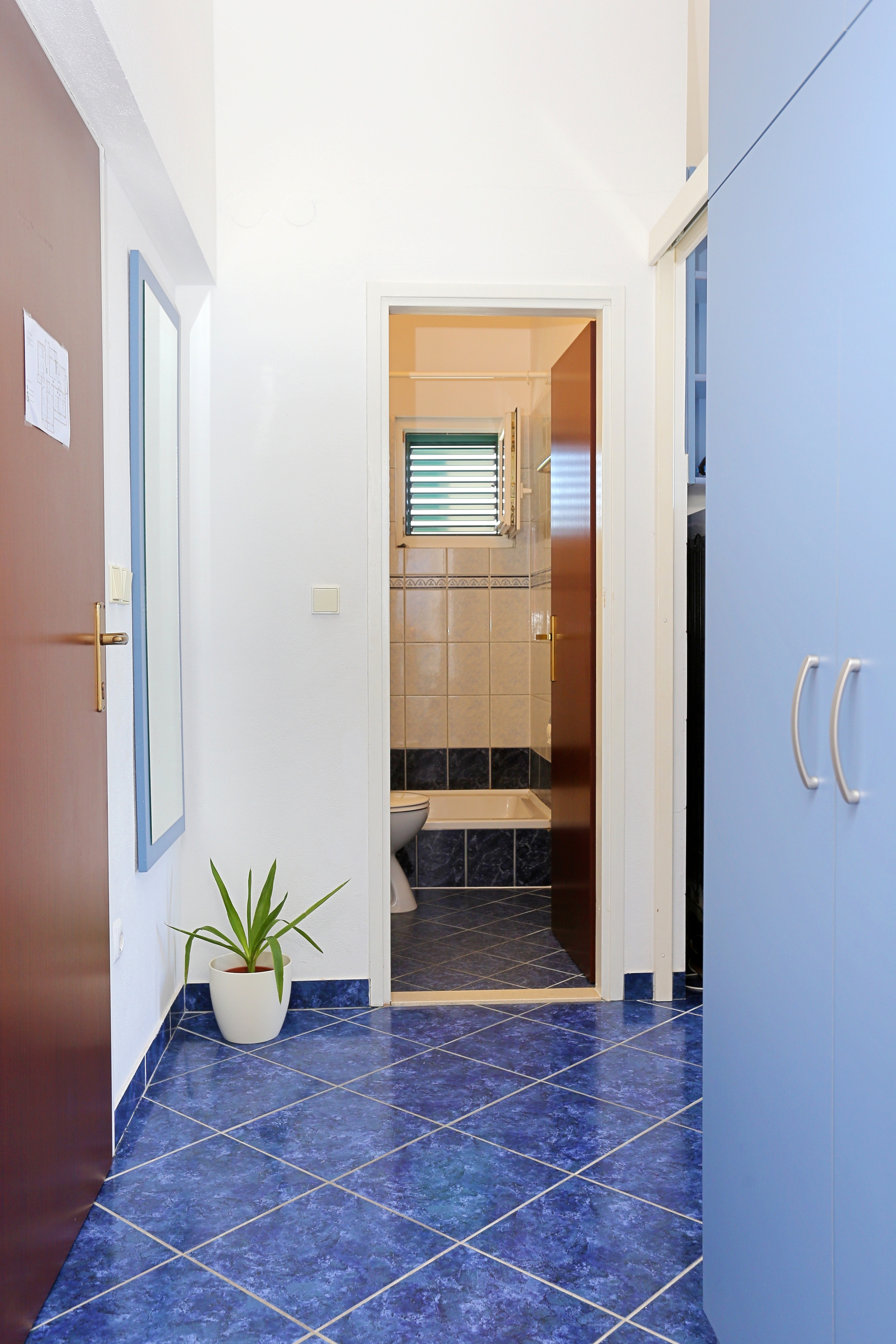 One bedroom apartment near beach Medići, Omiš  A-a