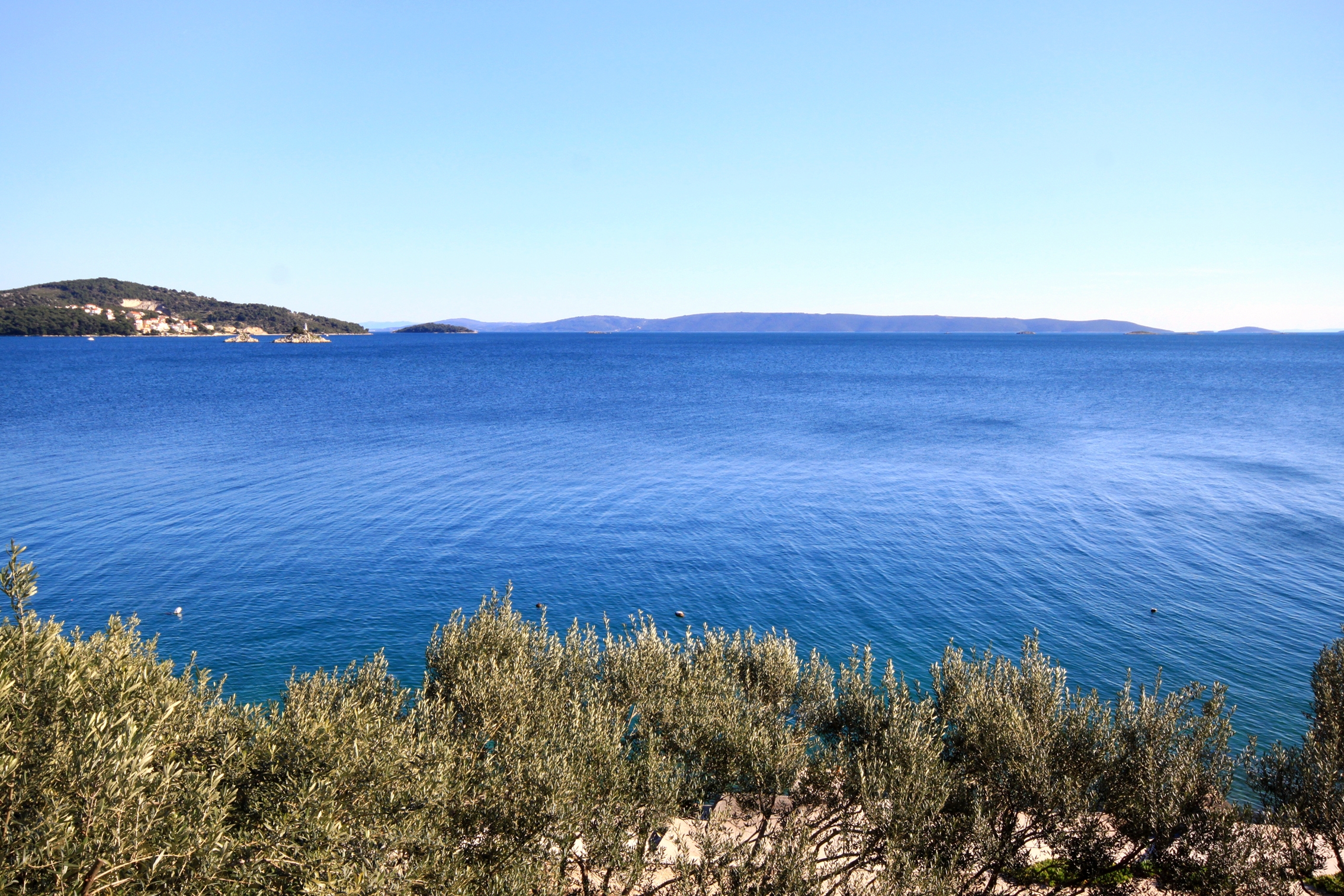 Two bedroom apartment near beach Seget Vranjica, Trogir  A-b