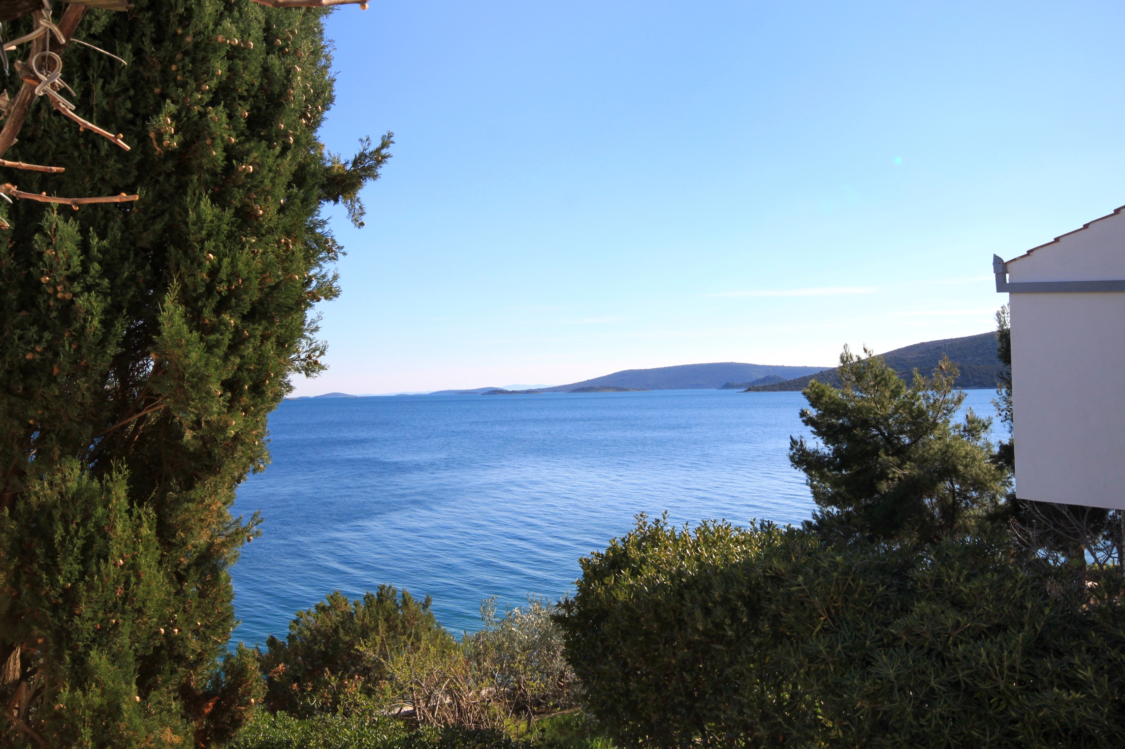 One bedroom apartment near beach Seget Vranjica, Trogir  A-c