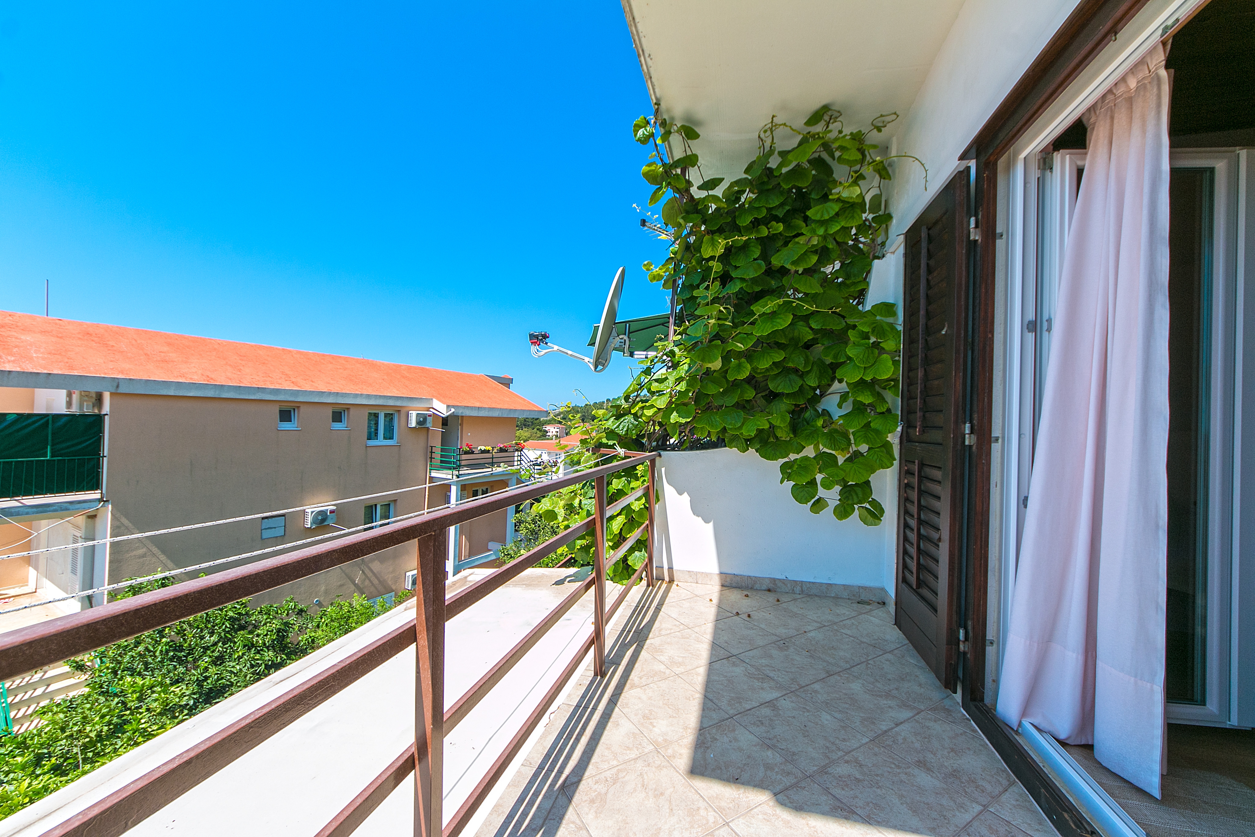 Two bedroom apartment with terrace and sea view Živogošće - Blato, Makarska  A-d