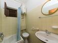 Ванная комната Živogošće - Blato, Ванная комната в размещении типа studio-apartment, WiFi.