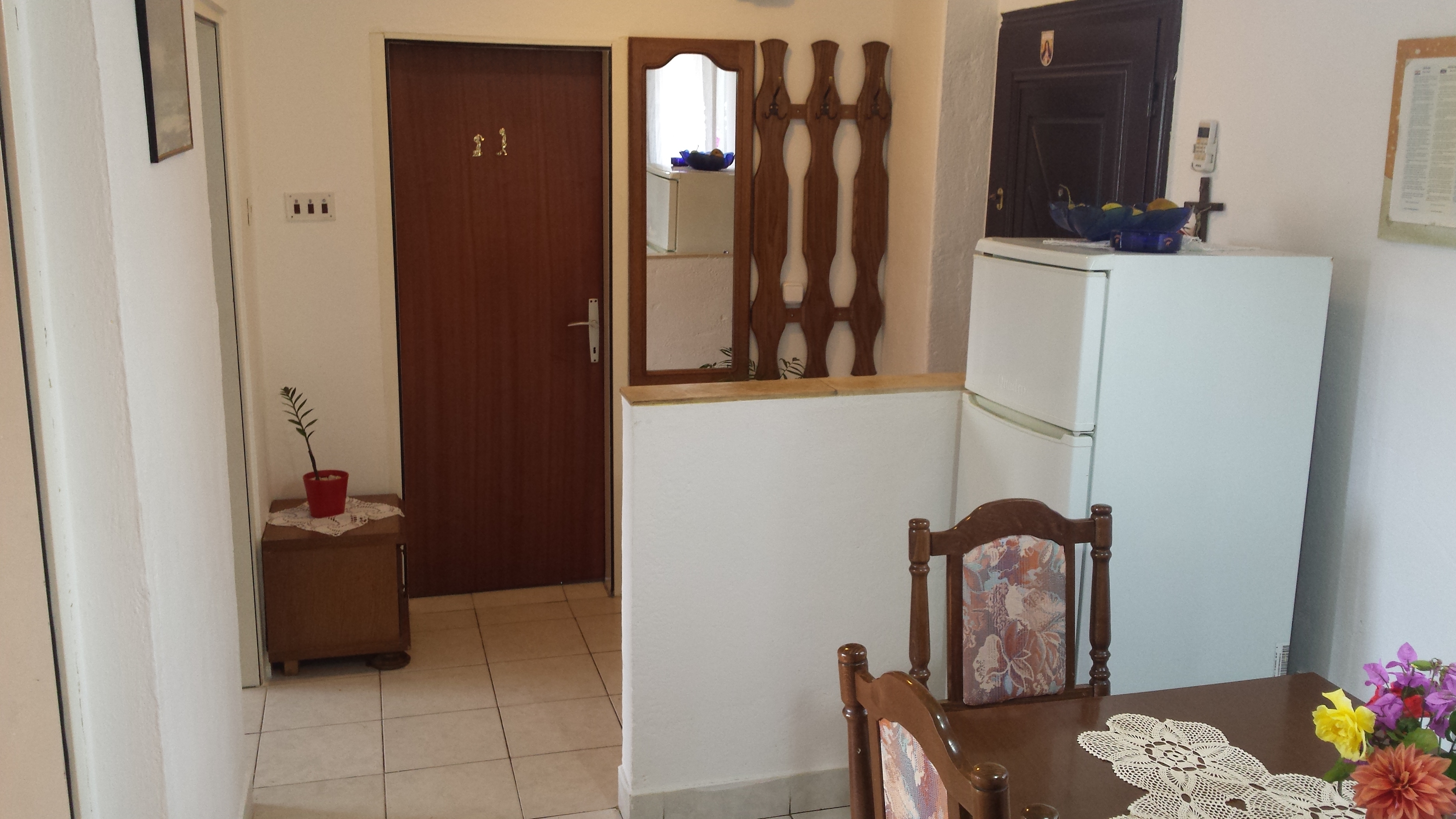 One bedroom apartment with terrace and sea view Marina, Trogir  A-a