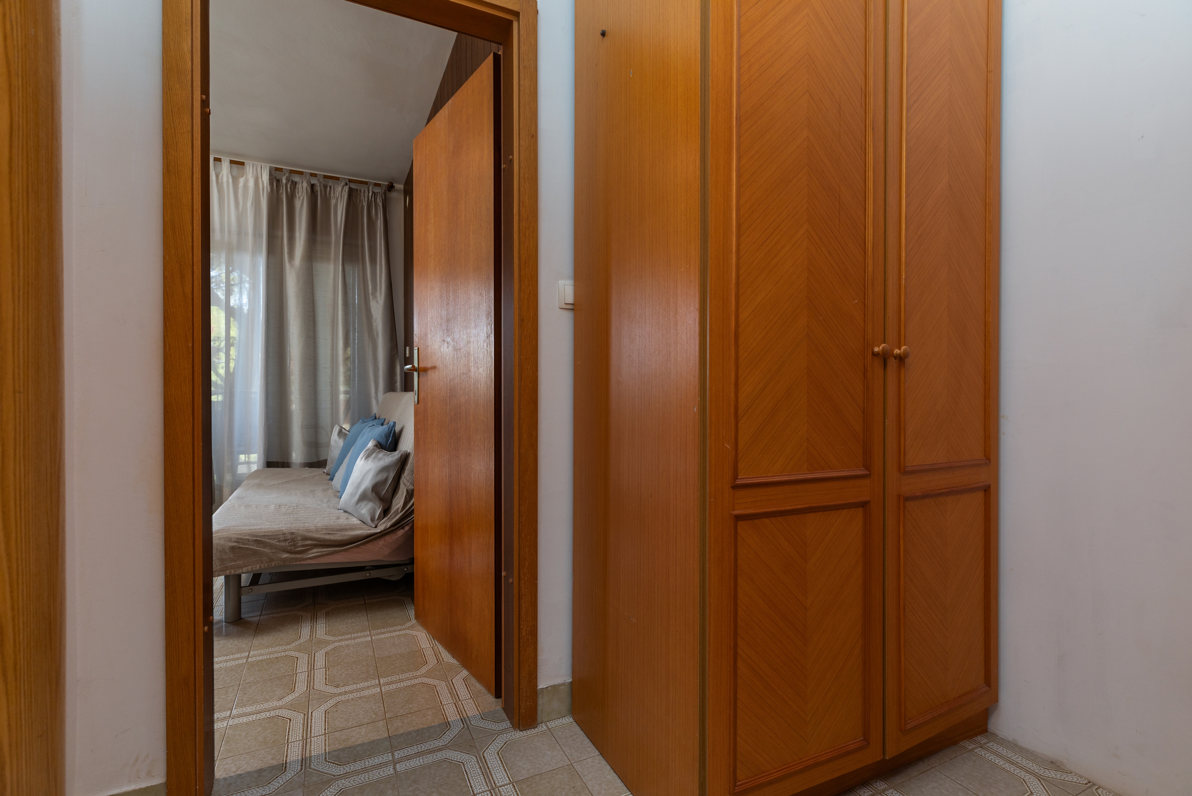 One bedroom apartment with terrace and sea view Balića Rat, Omiš  A-b